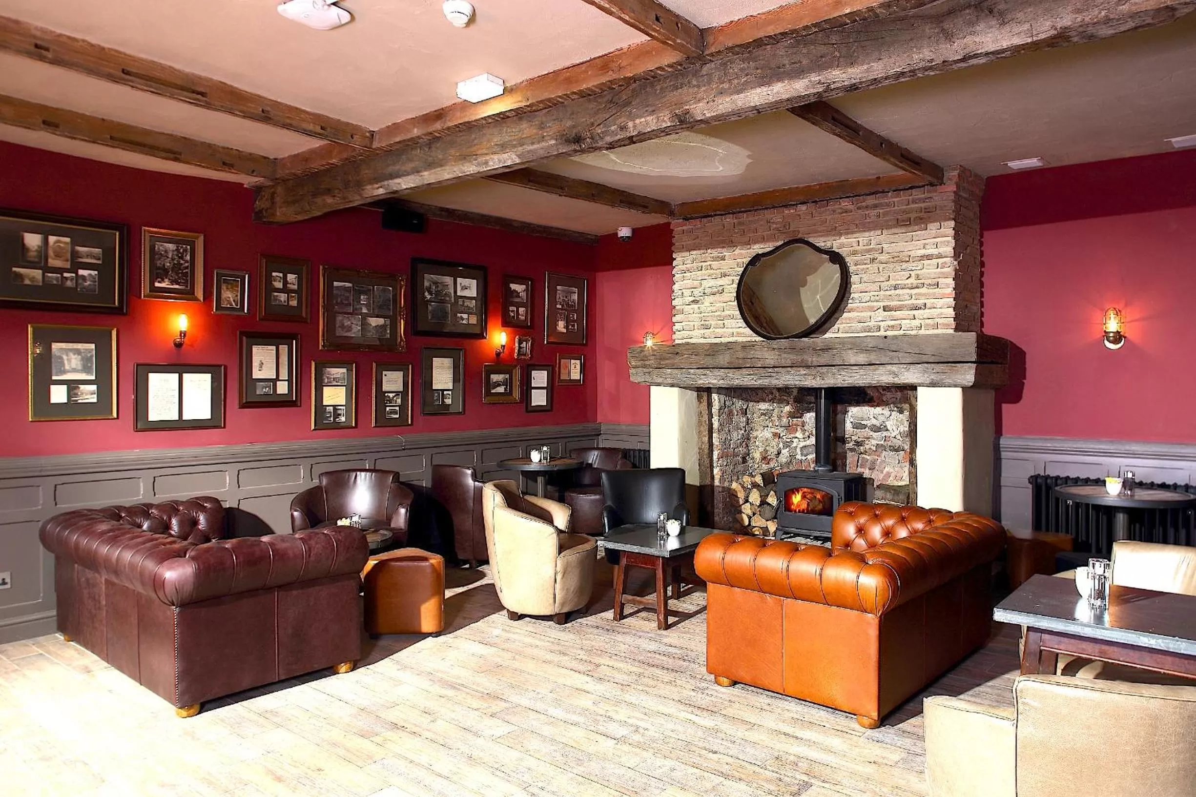 Lounge or bar in The Crown And Thistle, Abingdon