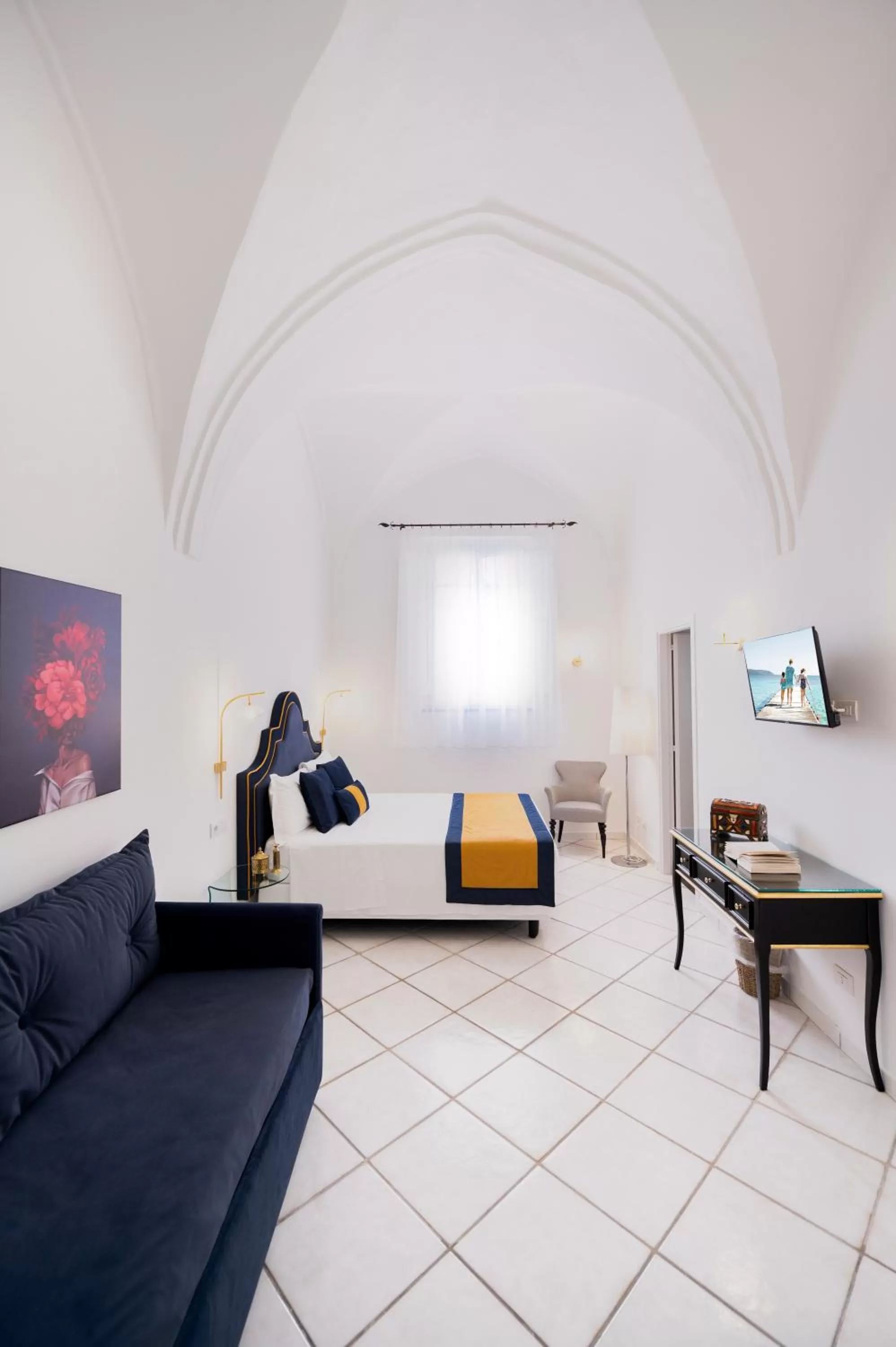 Bed in Amalfi Resort