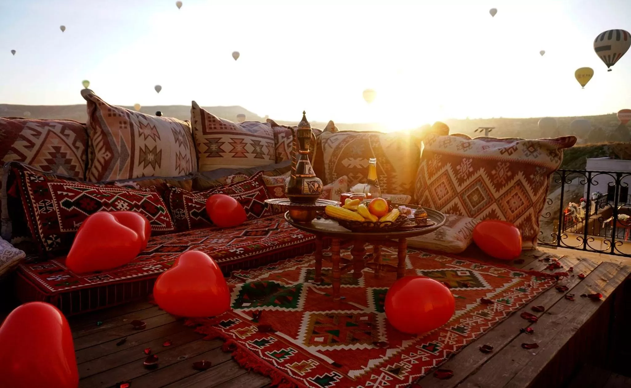 Balcony/Terrace in Milat Cave Hotel