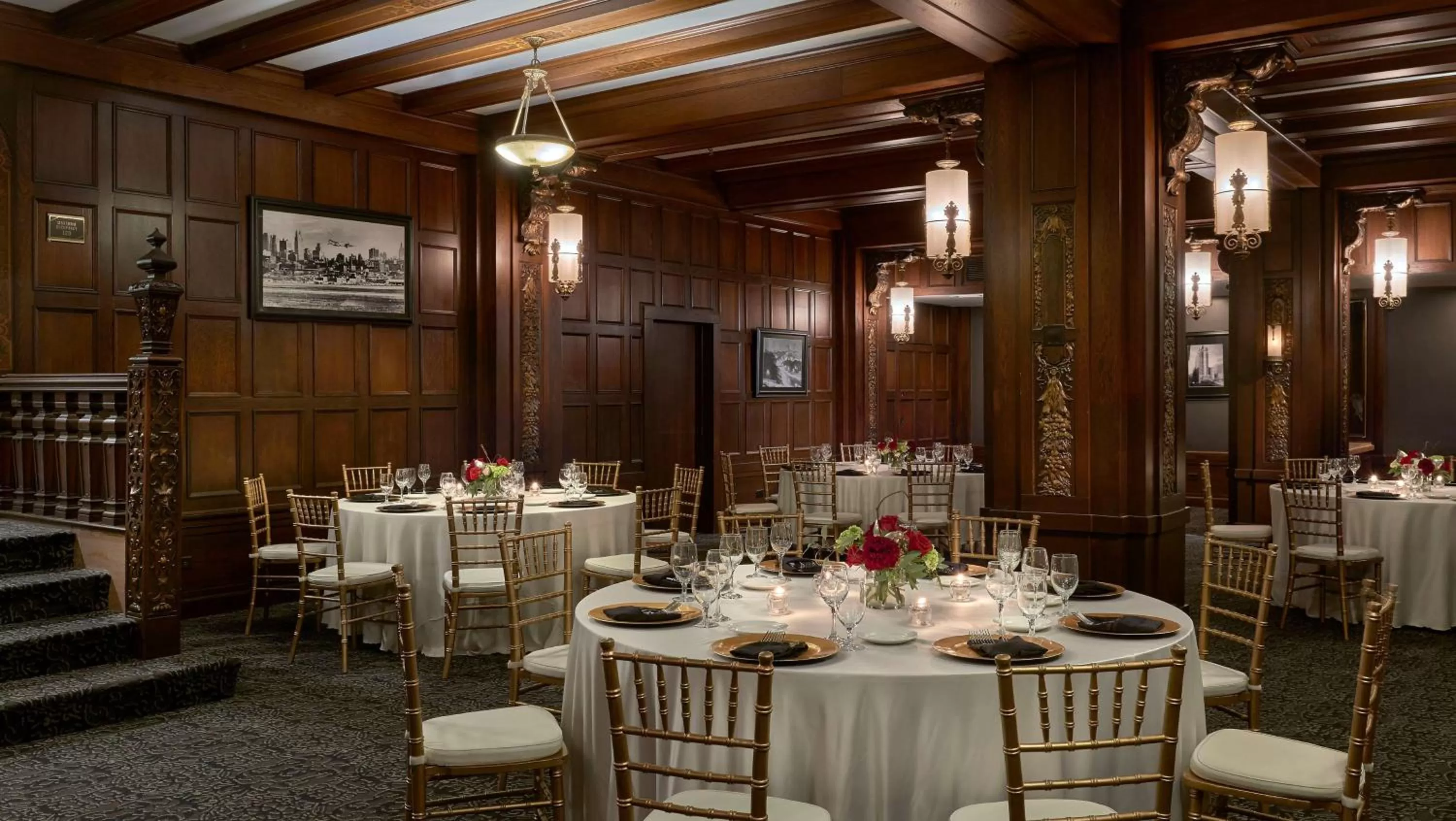 Meeting/conference room in Hotel Phillips Kansas City, Curio Collection By Hilton