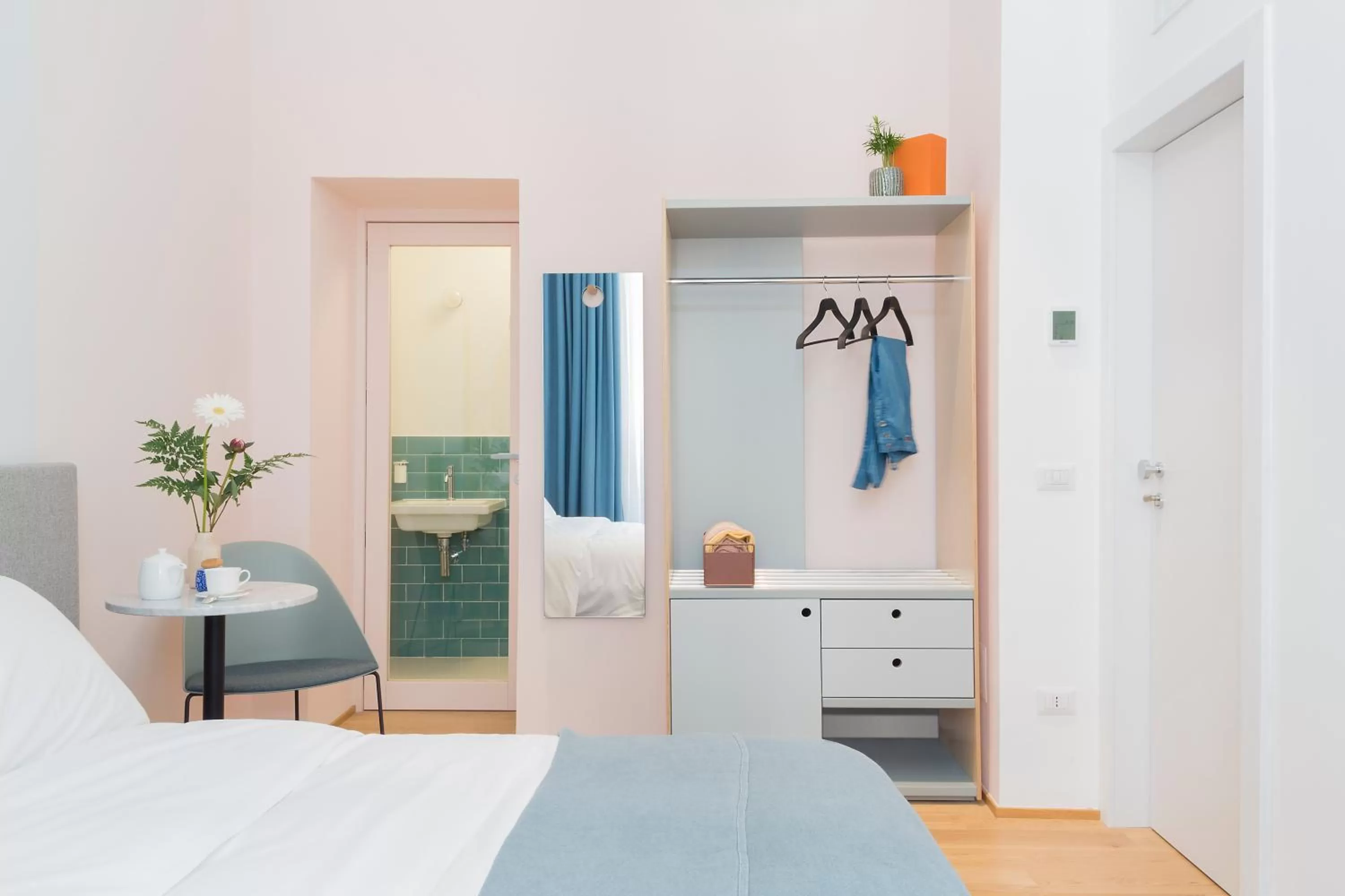 Bathroom, Bed in The Radical Hotel Roma