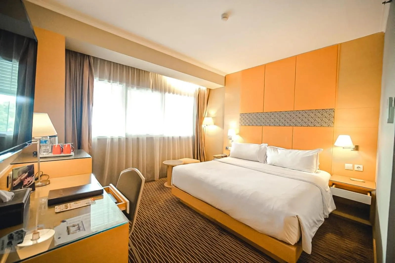 Bedroom, Bed in All Sedayu Hotel Kelapa Gading