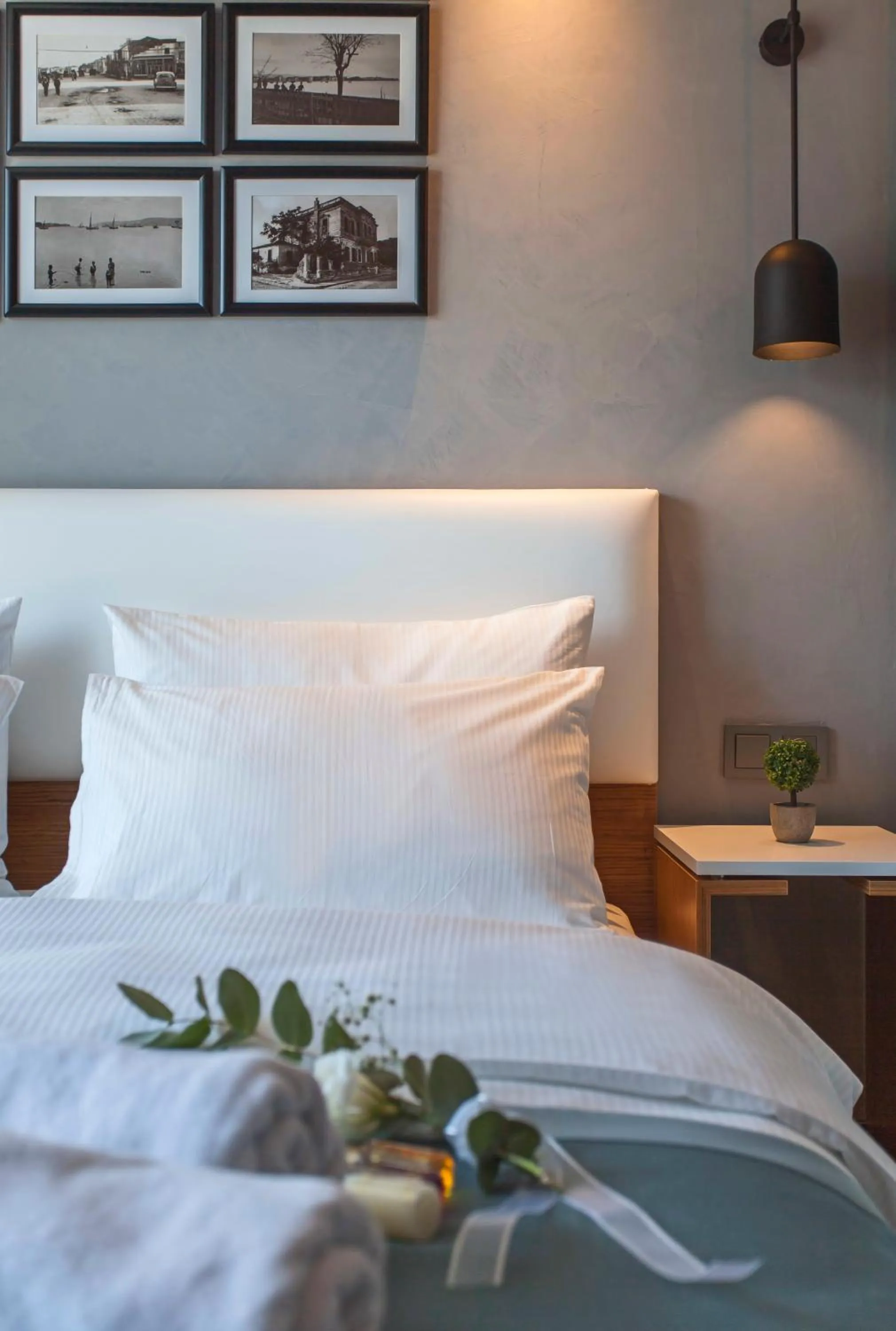 Decorative detail, Bed in Hotel Cura