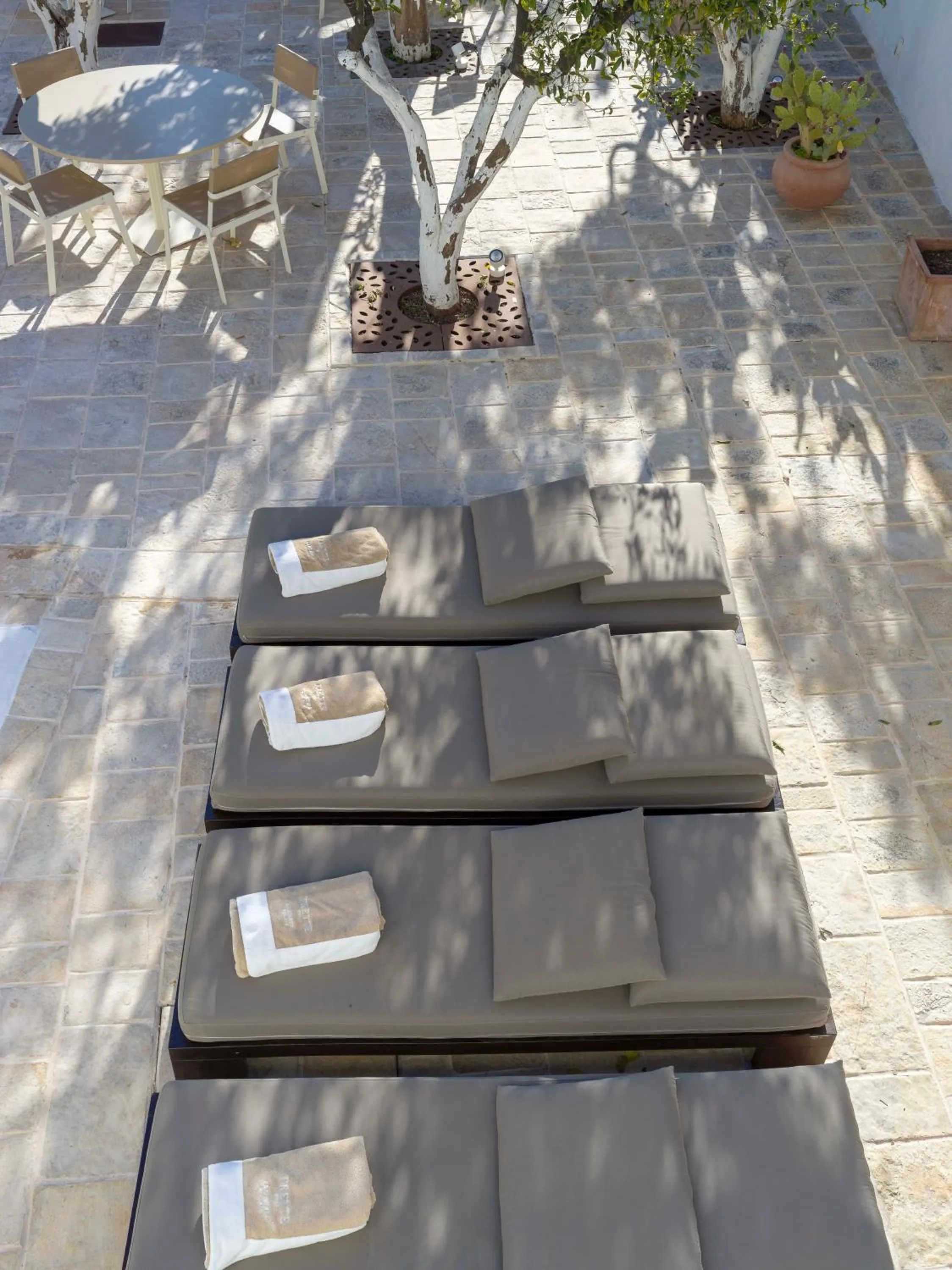 Garden view in La Sommità Relais & Chateaux