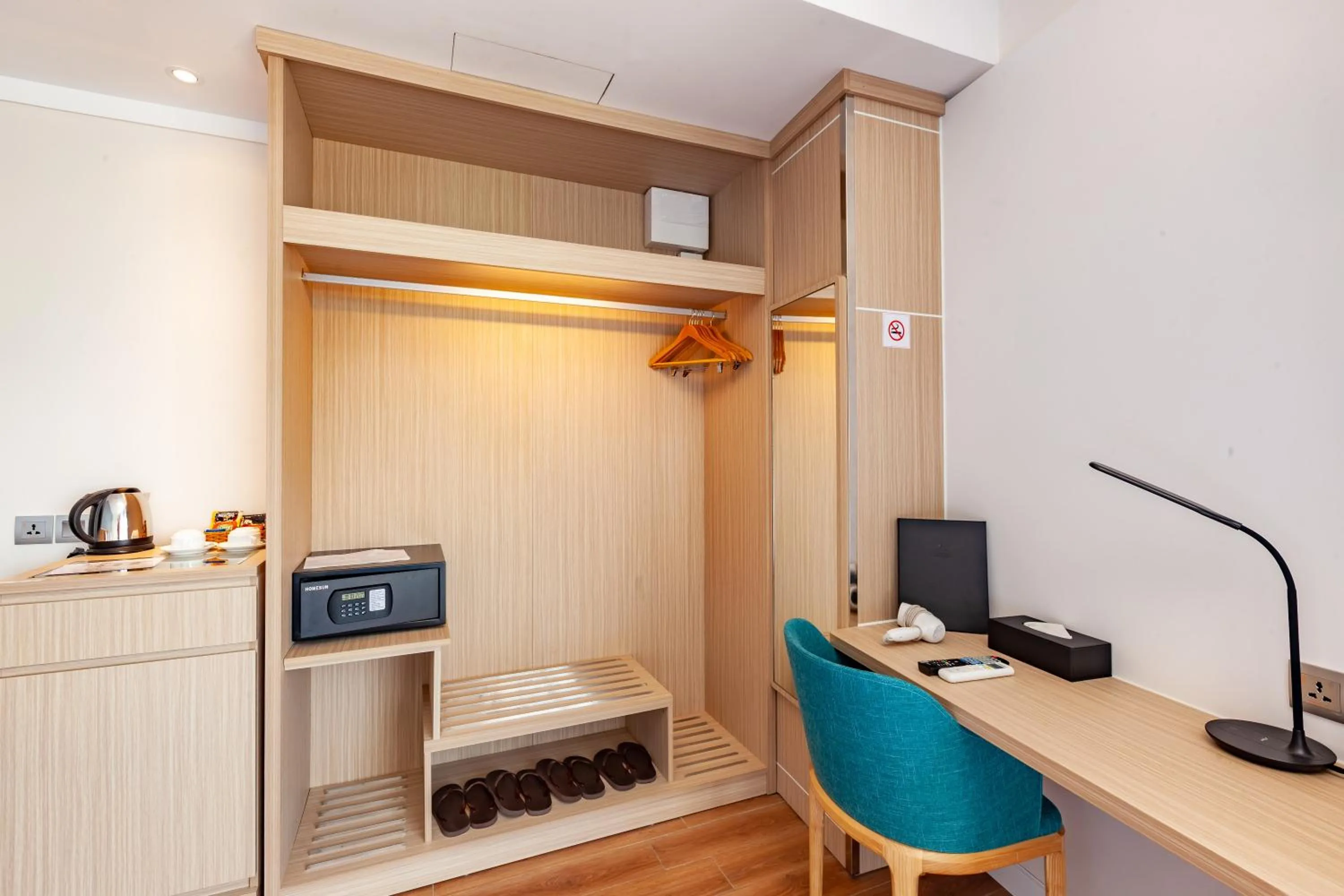 TV and multimedia in An Phu Hotel