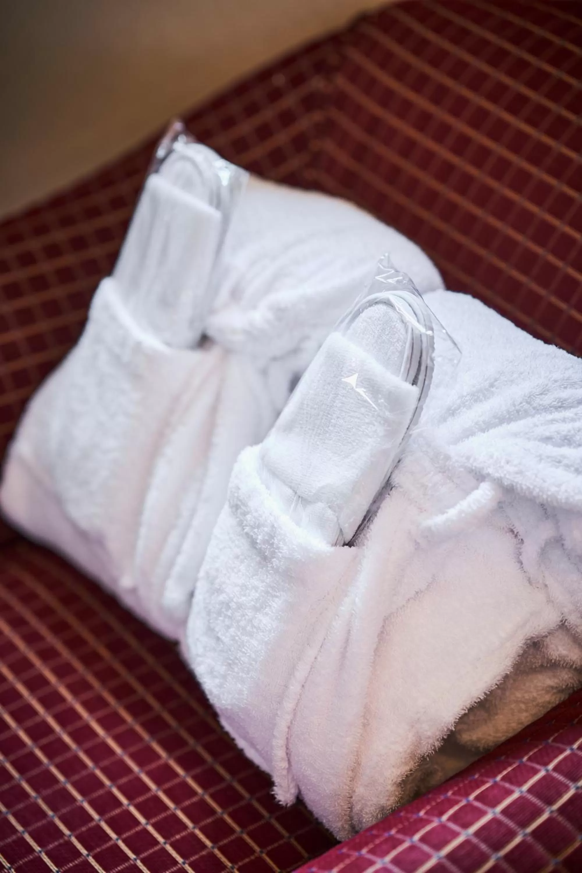 Bed in Stirling Highland Hotel- Part of the Cairn Collection