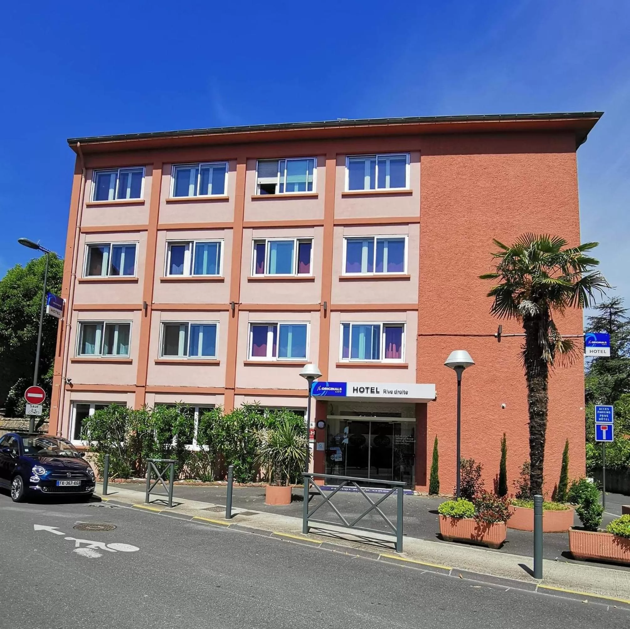 Property building in The Originals City, Hôtel Rive Droite, Albi "Quartier Madeleine"