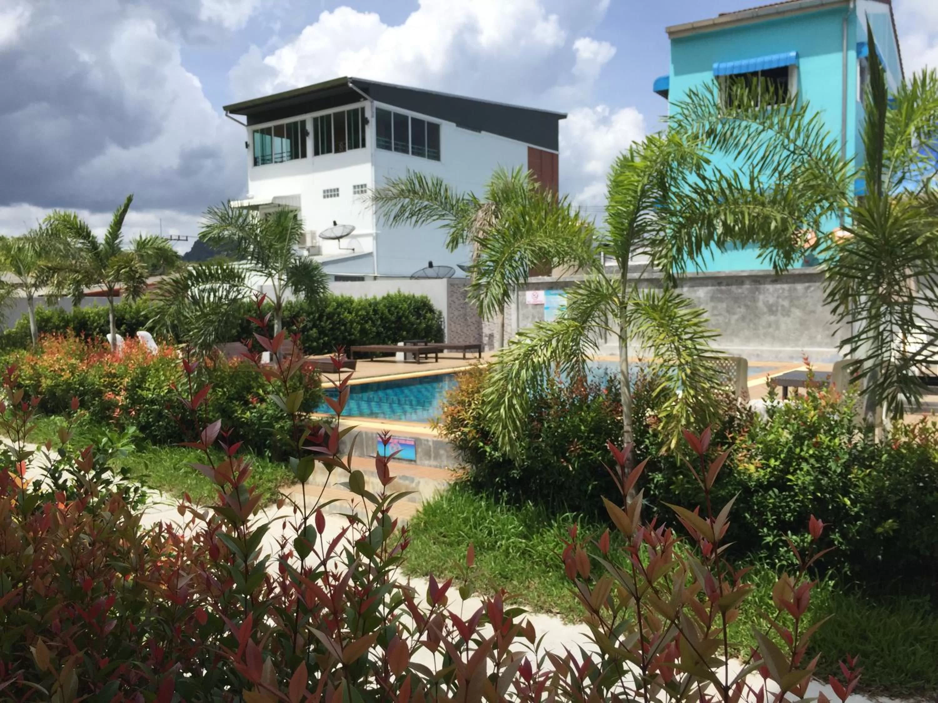 Garden view in Aonang Sea Valley Resort