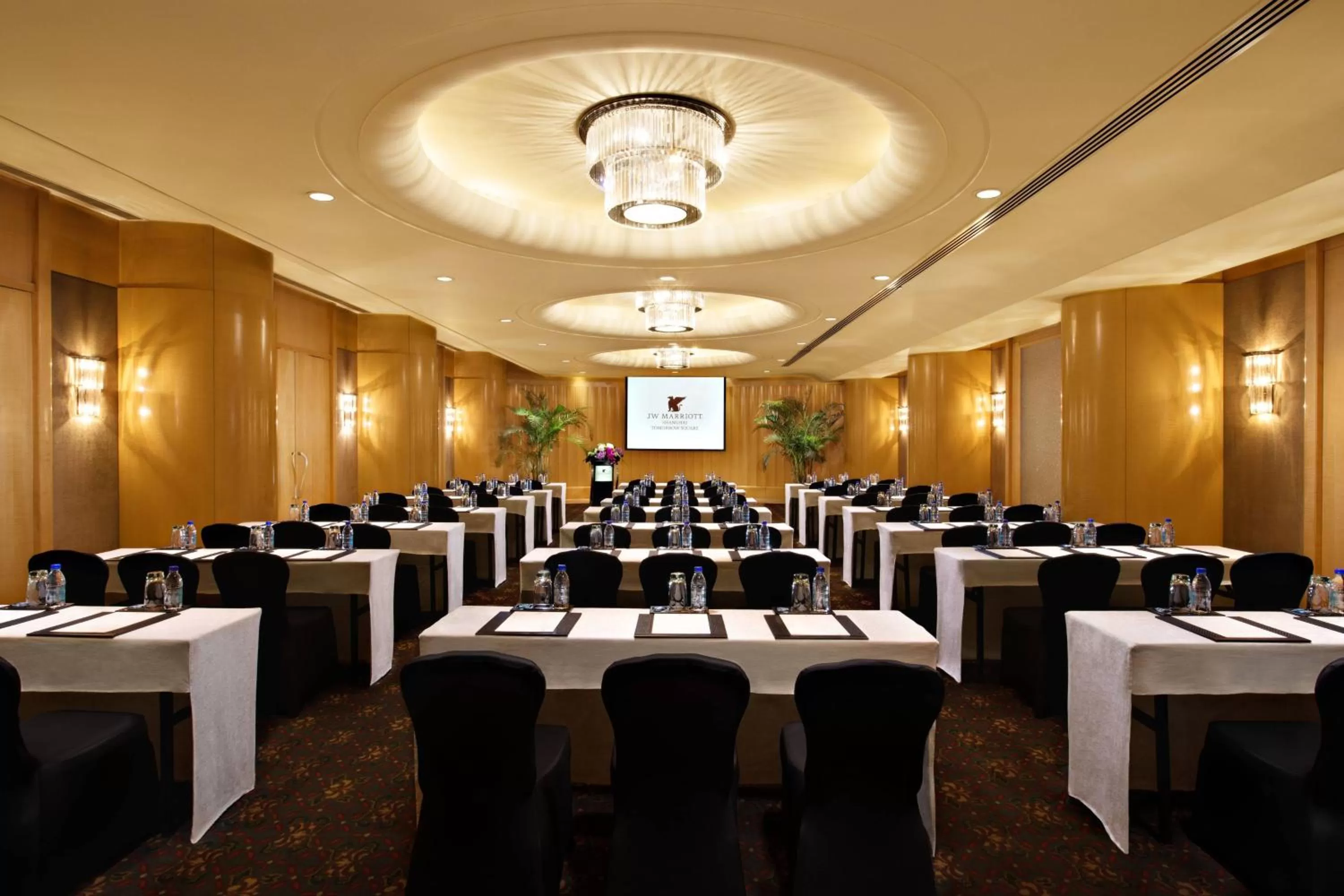 Meeting/conference room in JW Marriott Shanghai at Tomorrow Square