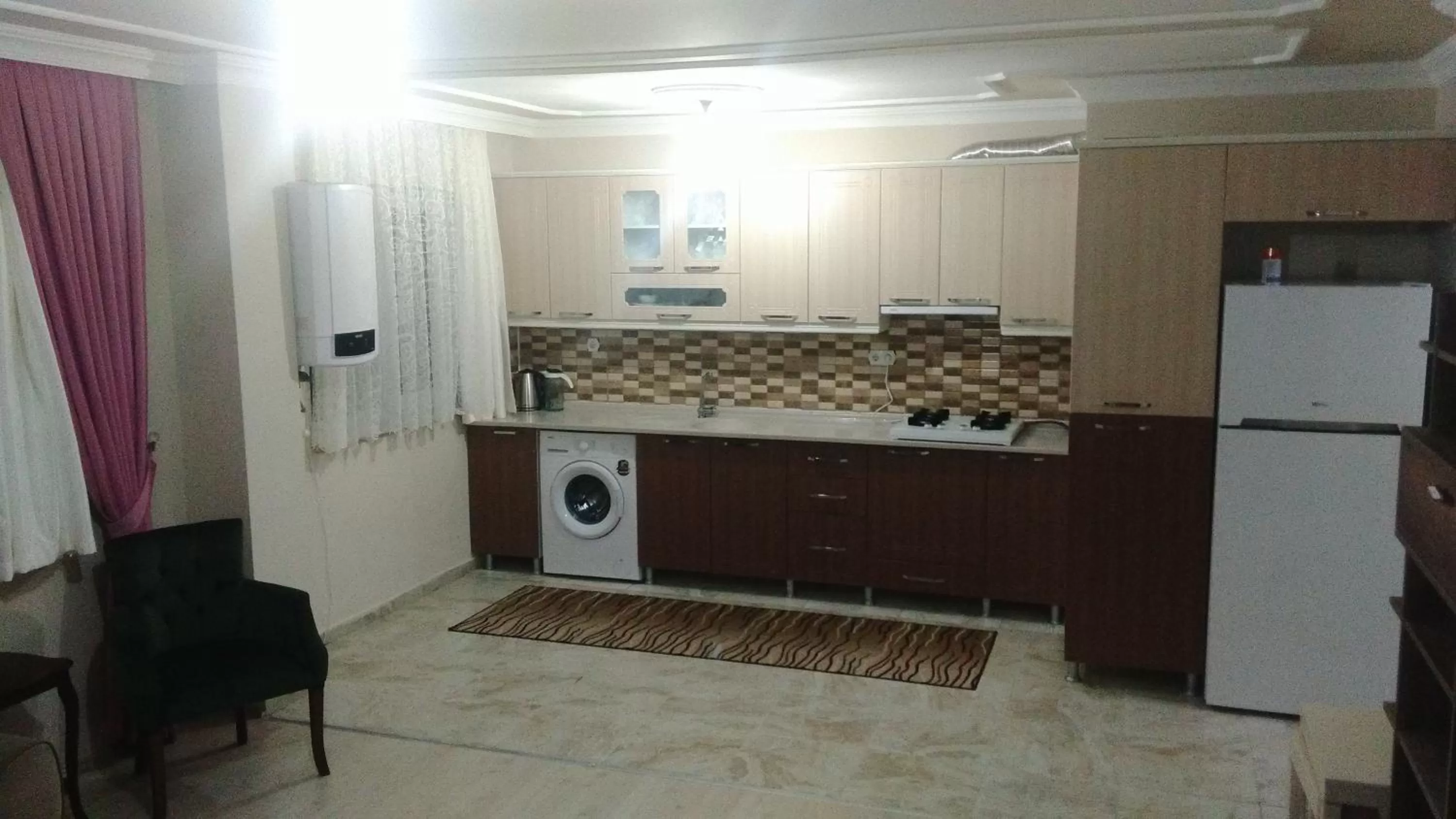 Kitchen or kitchenette in Konaklar Apart Premium