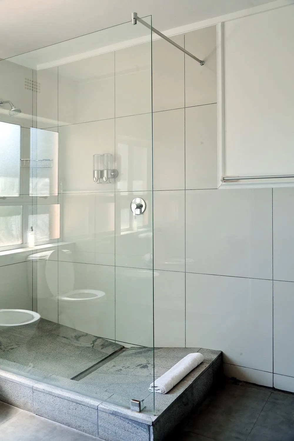 Toilet in Blue Bay Lodge