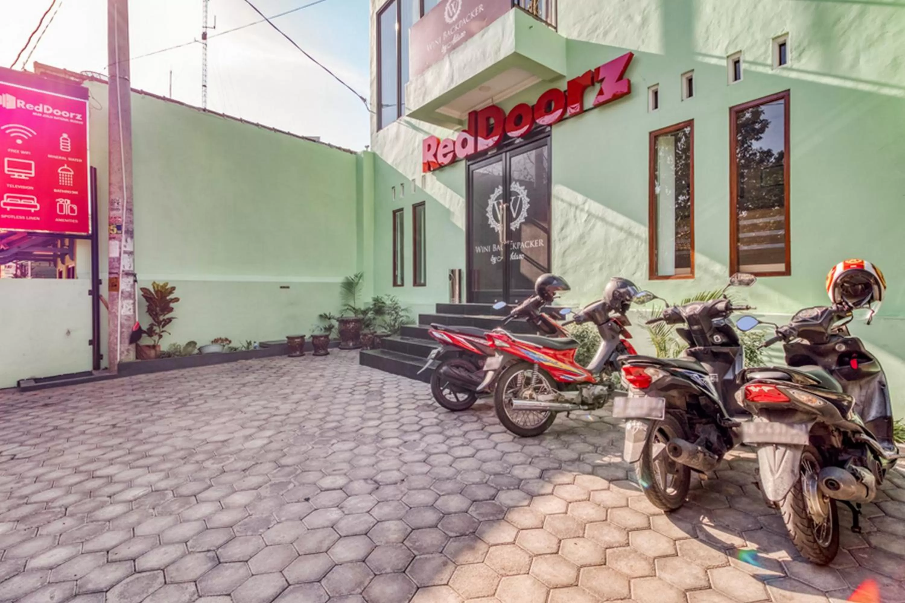 Parking in RedDoorz near Jogja National Museum