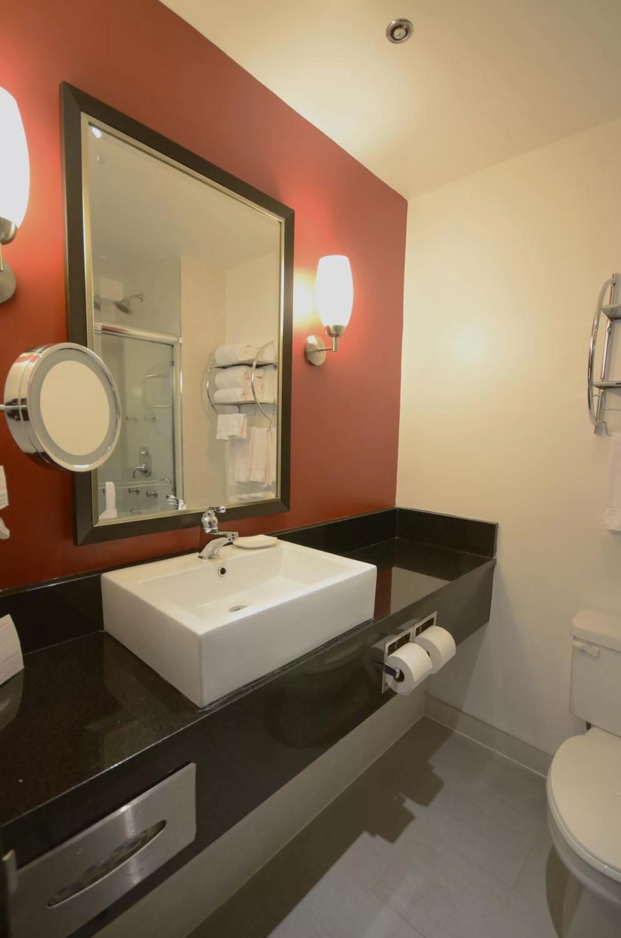 Bathroom in Armon Plaza Montreal Airpt, Trademark Collection by Wyndham