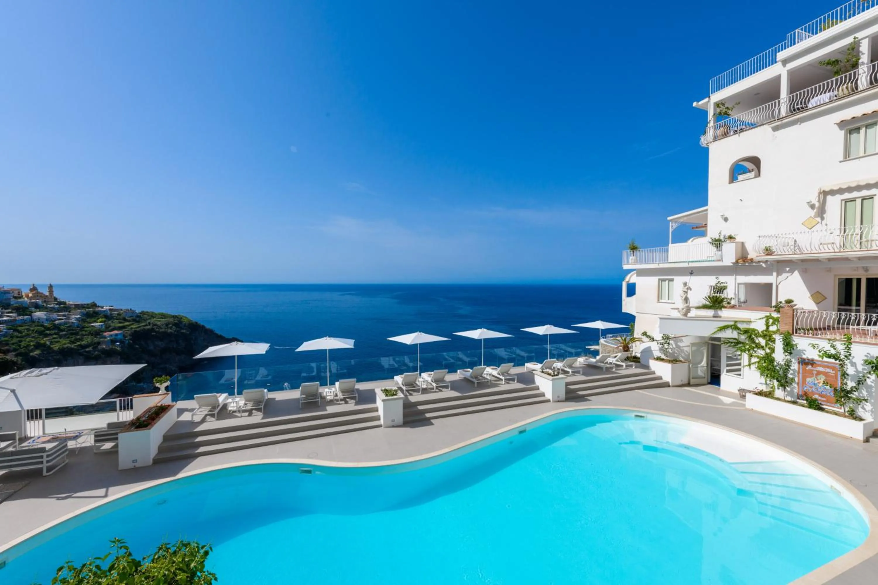 Property building in Grand Hotel Tritone