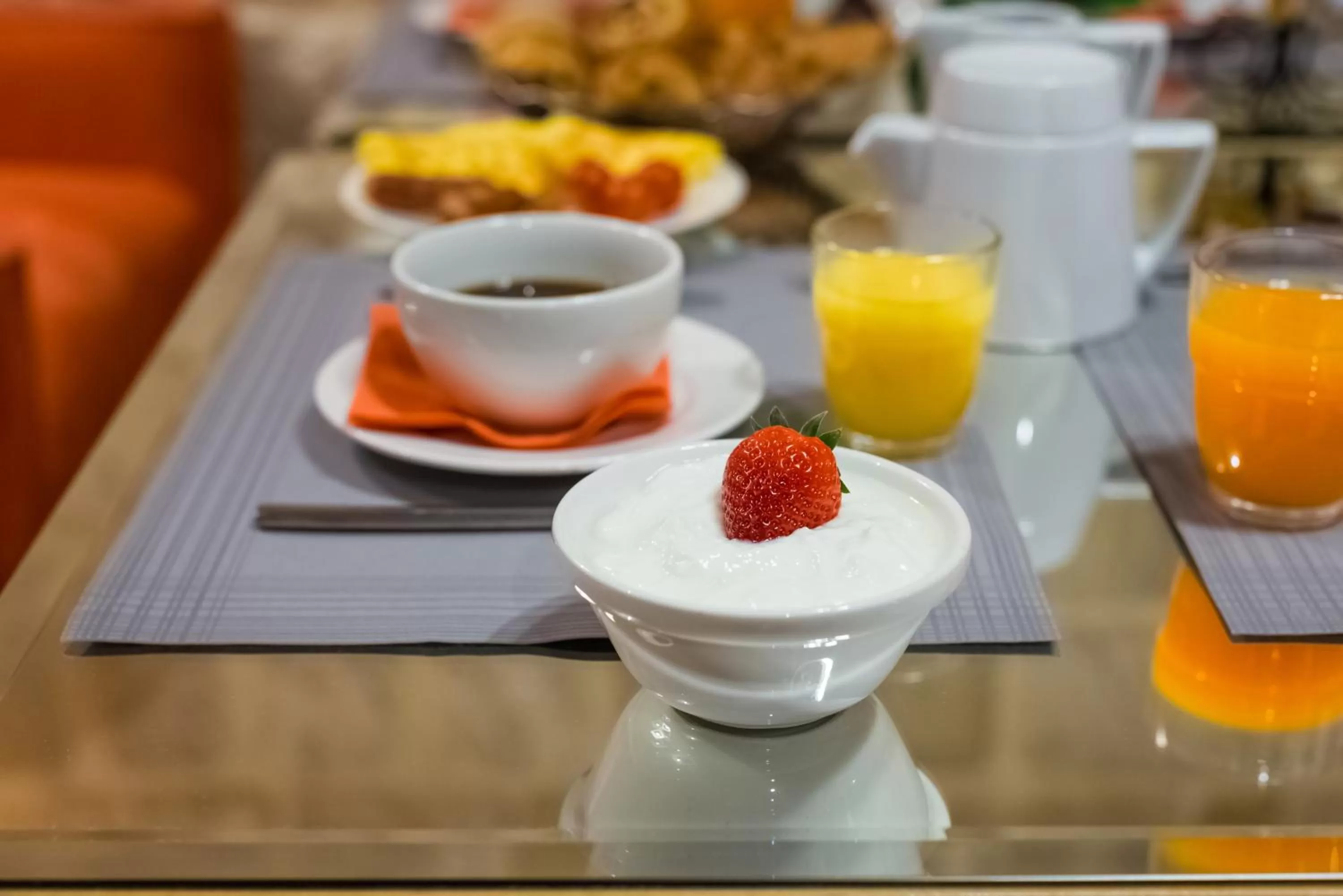 Restaurant/places to eat in Hotel Lorette - Astotel