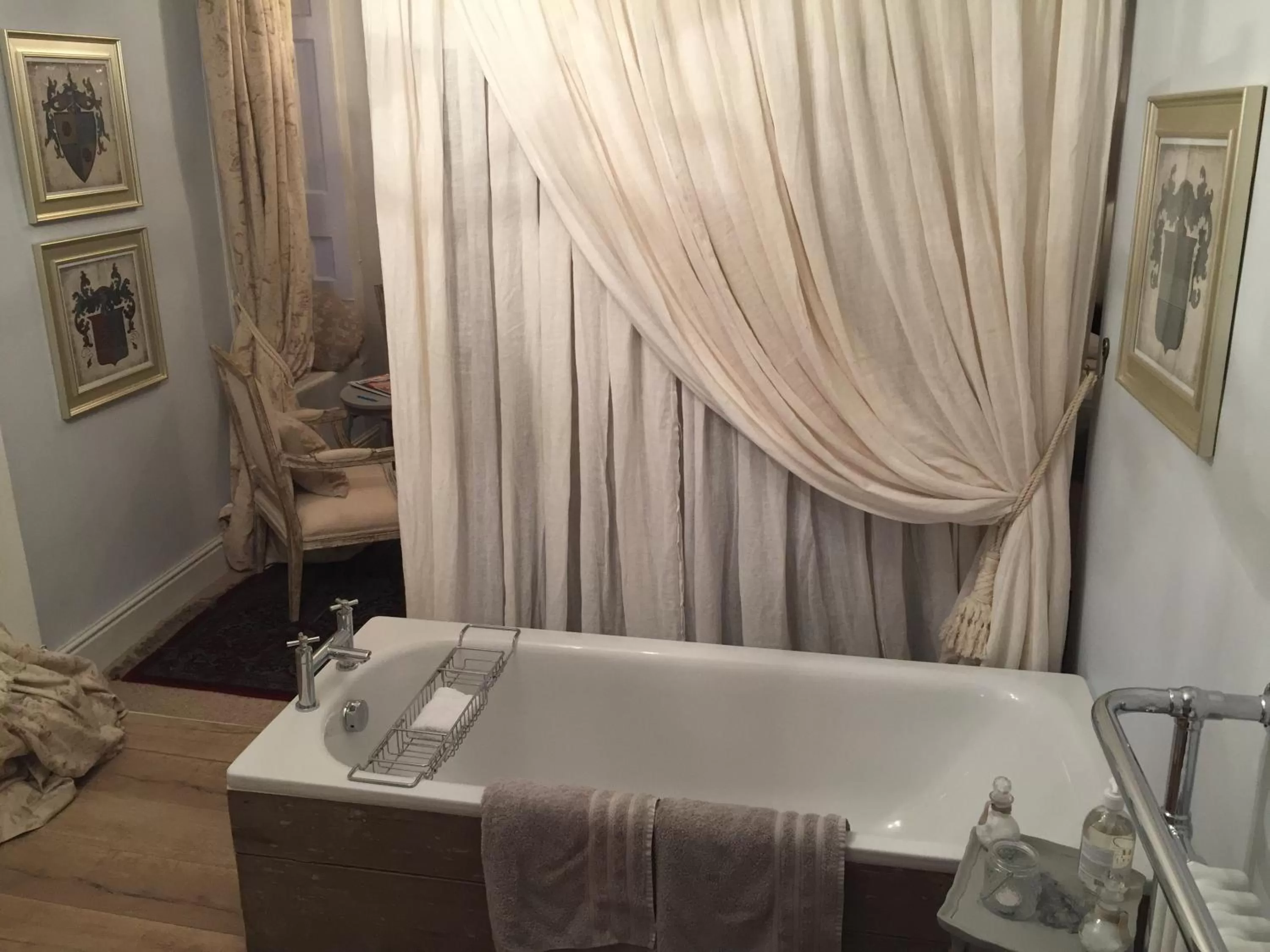 Bathroom in The Fox and Hounds