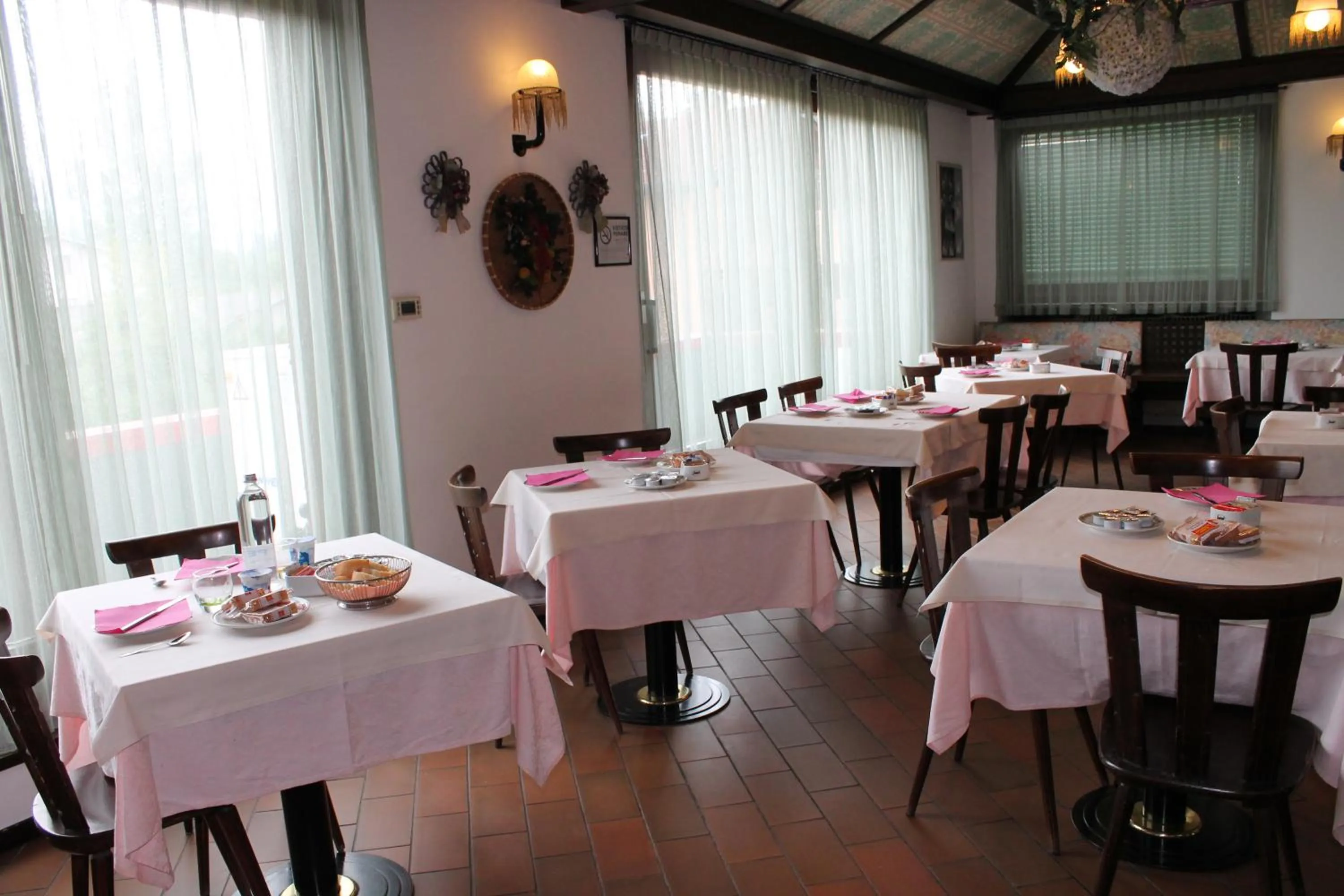 Breakfast in Hotel O'Scugnizzo 2