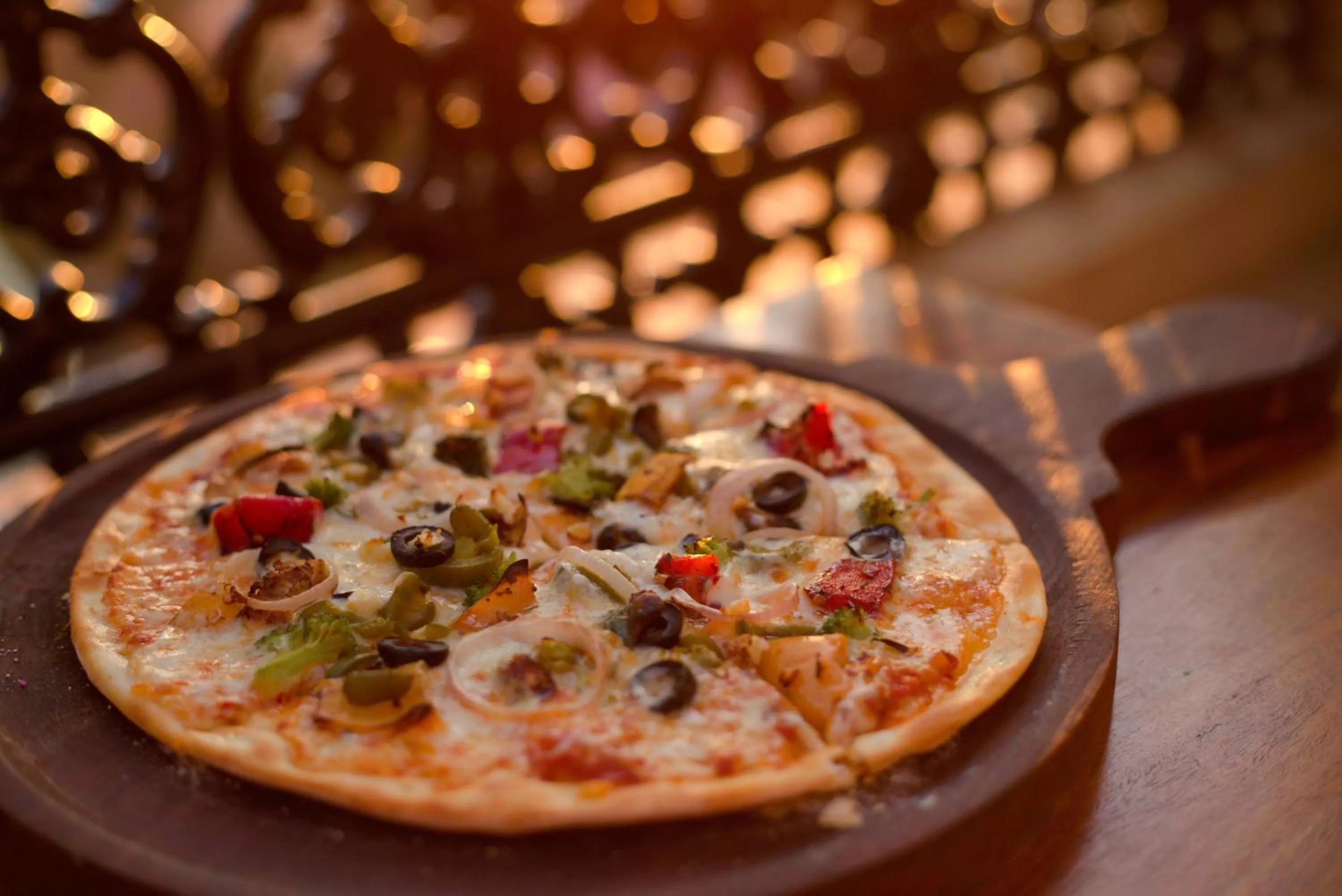 Restaurant/places to eat in Hotel Willow Banks Shimla