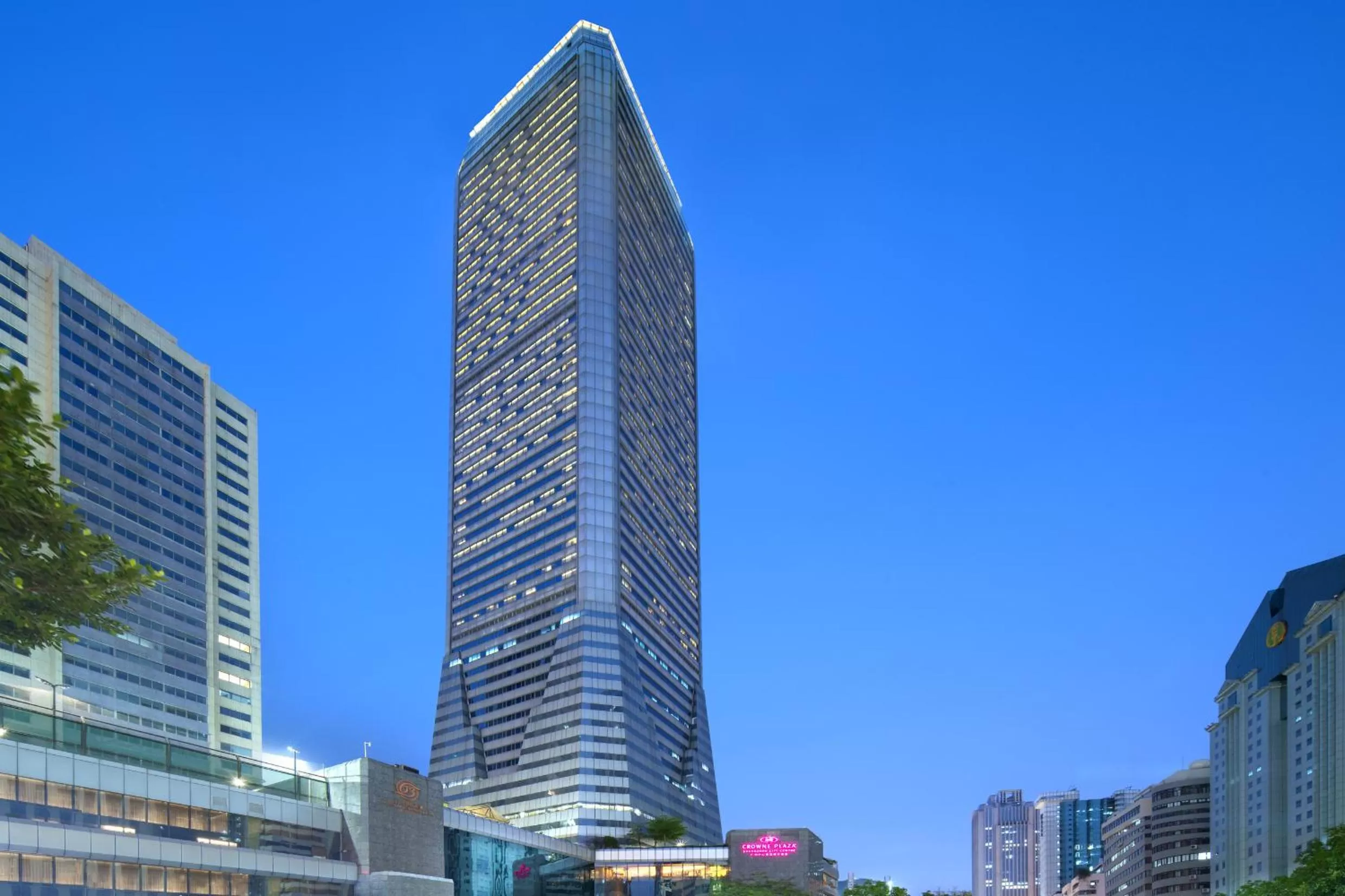 Property building in Crowne Plaza Guangzhou City Centre by IHG