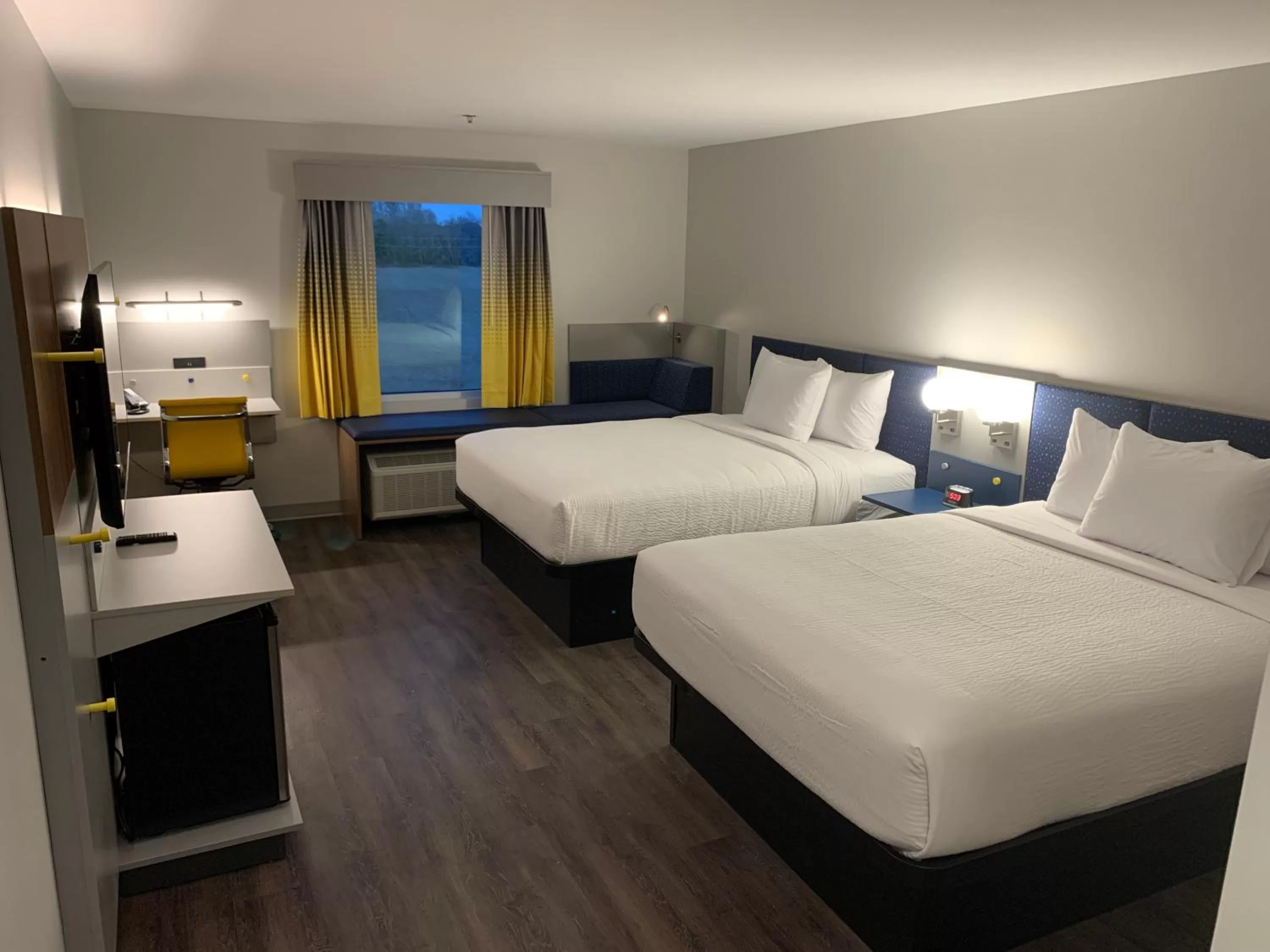 Photo of the whole room, Bed in Microtel Inn & Suites by Wyndham Rehoboth Beach