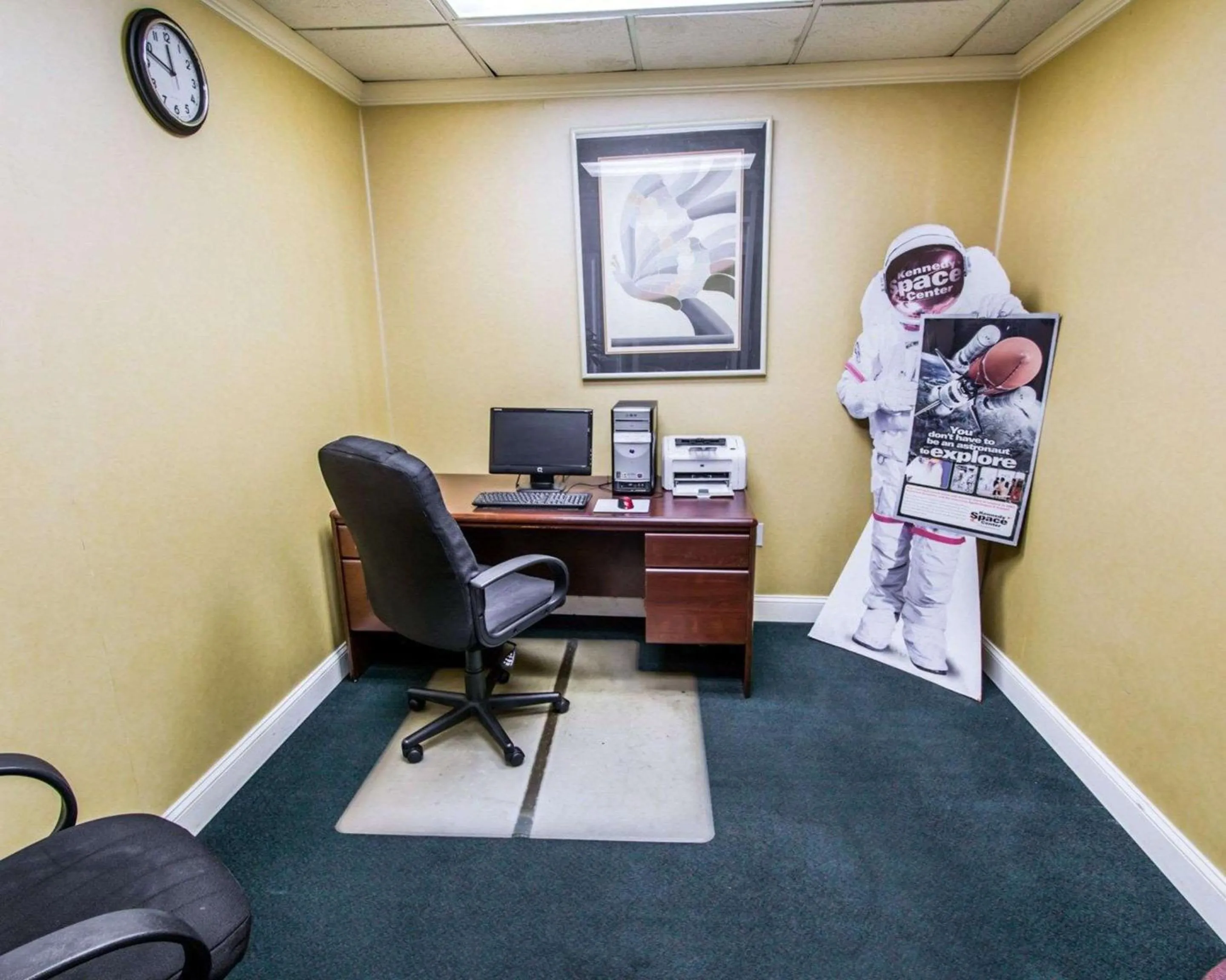 On site in Econo Lodge Port Canaveral Area