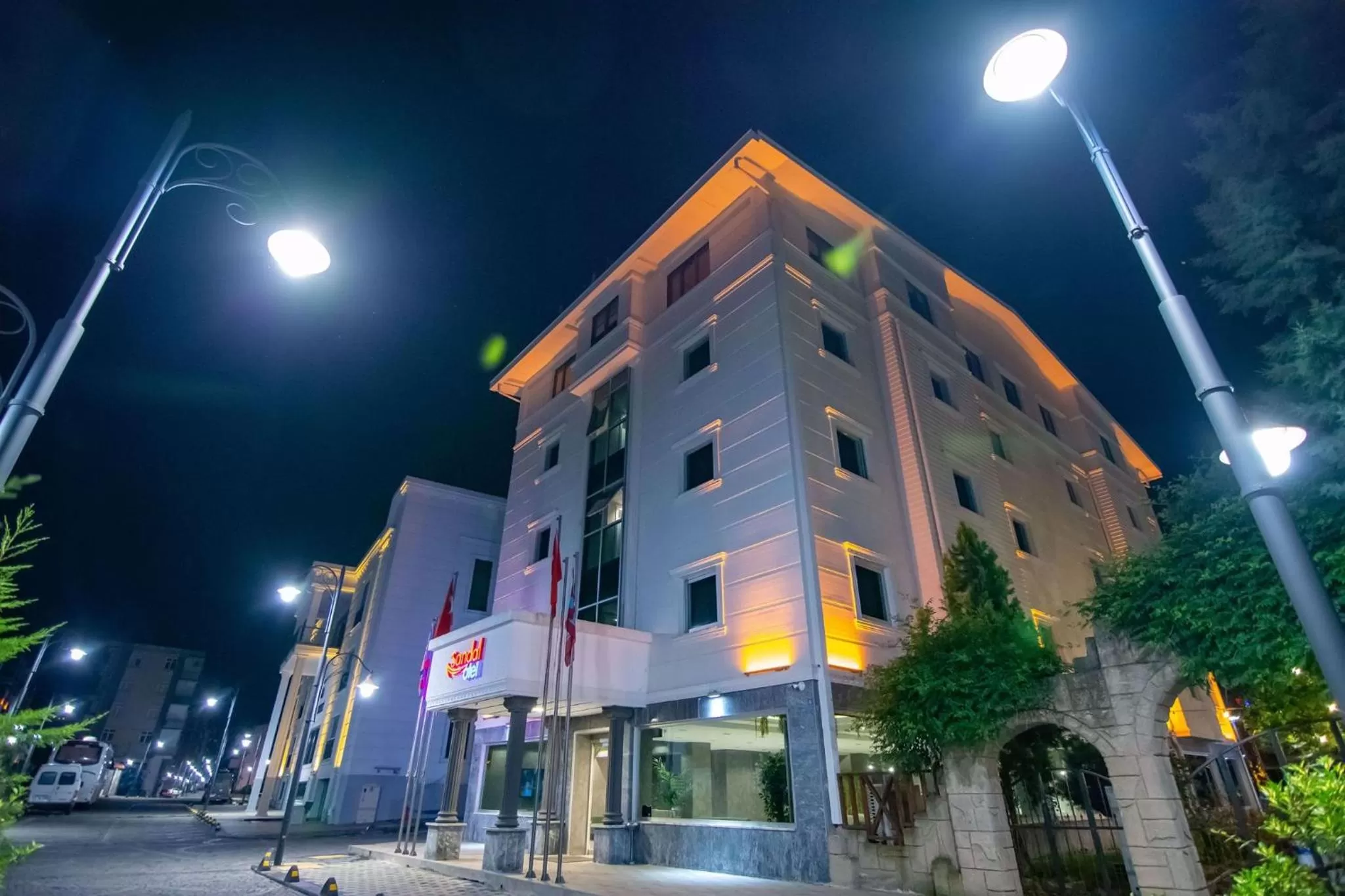 Property Building in Sandal Otel