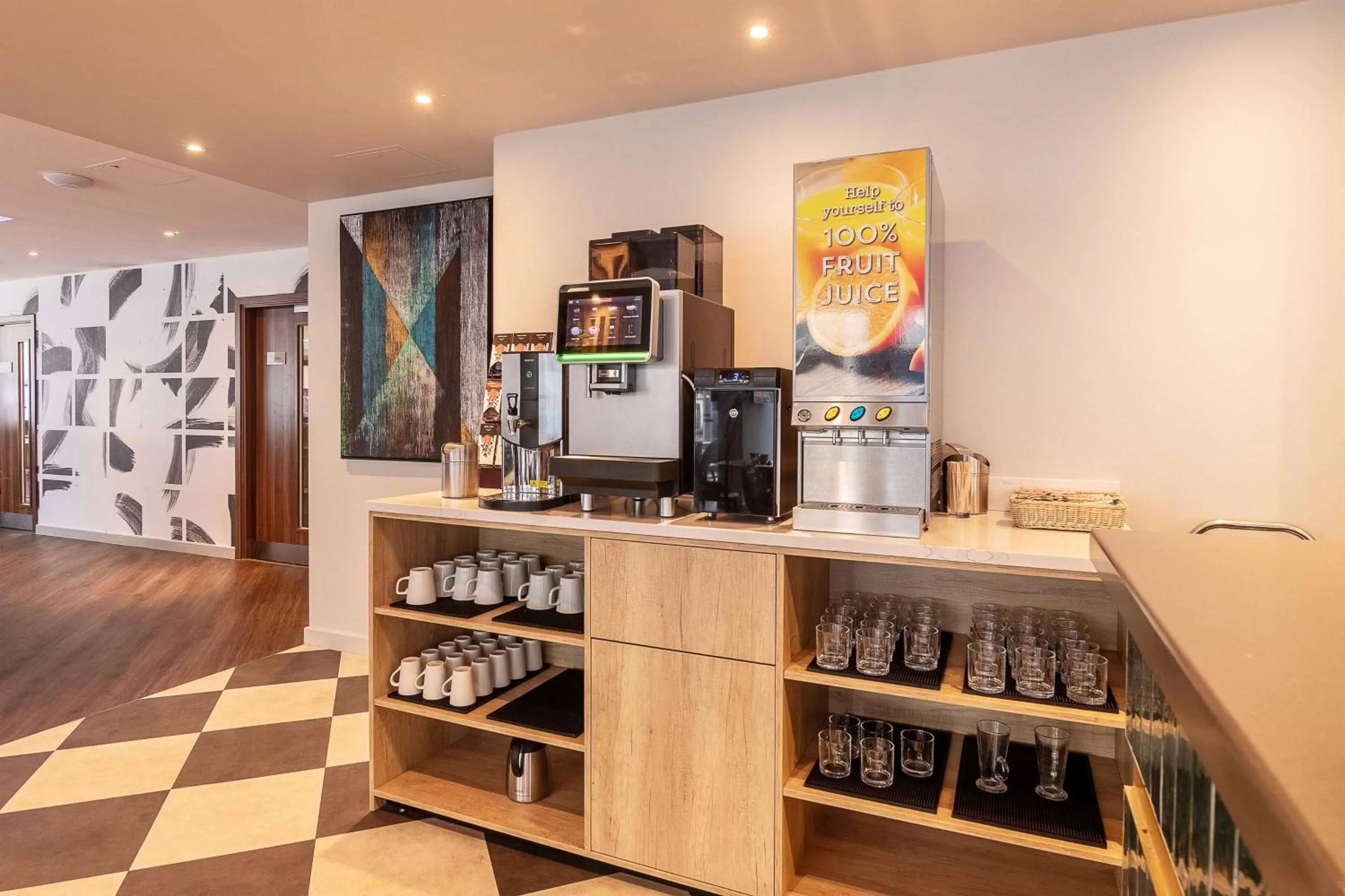 Restaurant/places to eat in Ramada Encore Leicester City Centre