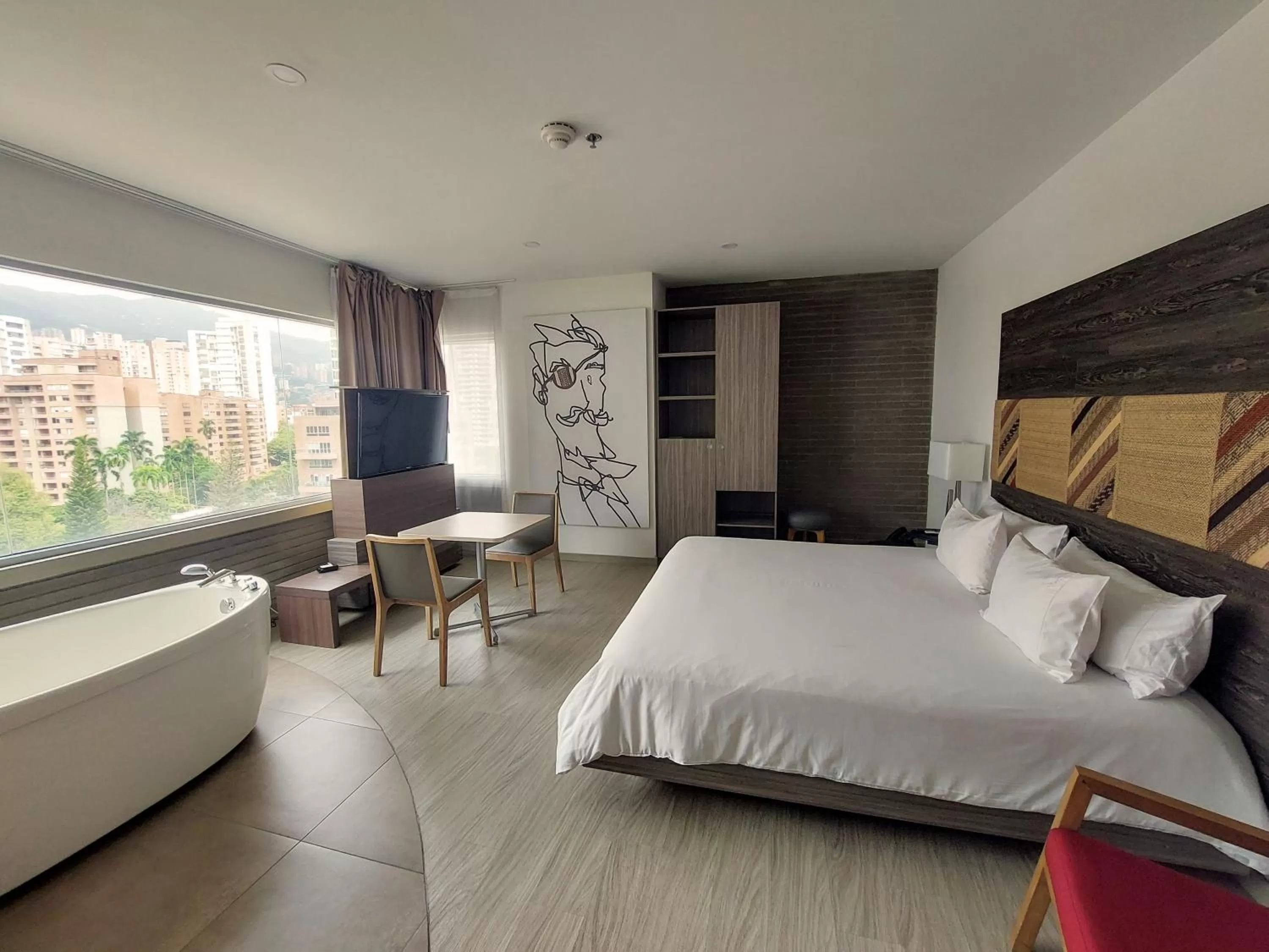 View (from property/room), Bed in Viaggio Medellín Grand Select