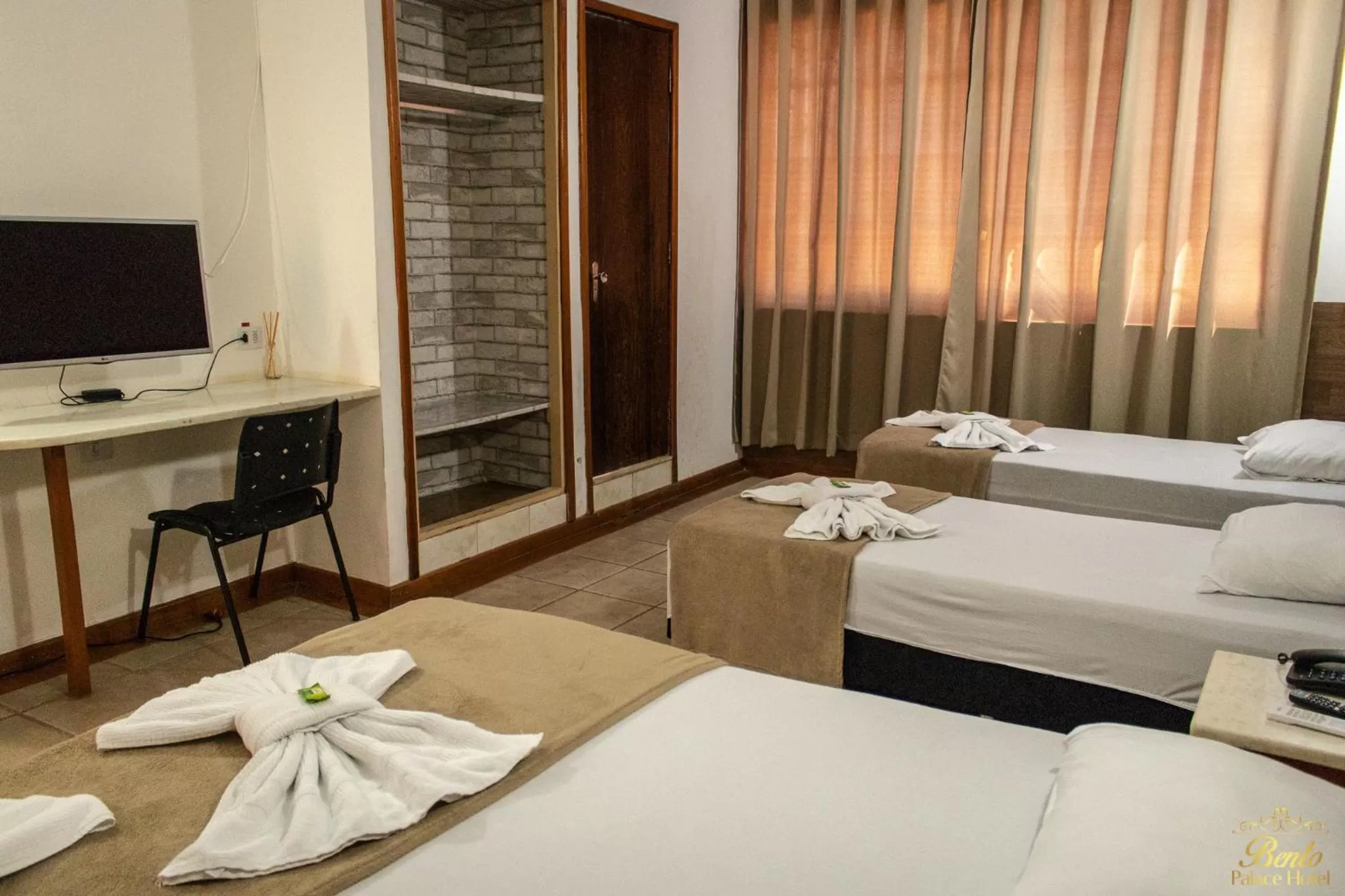 Bed in Bento palace hotel