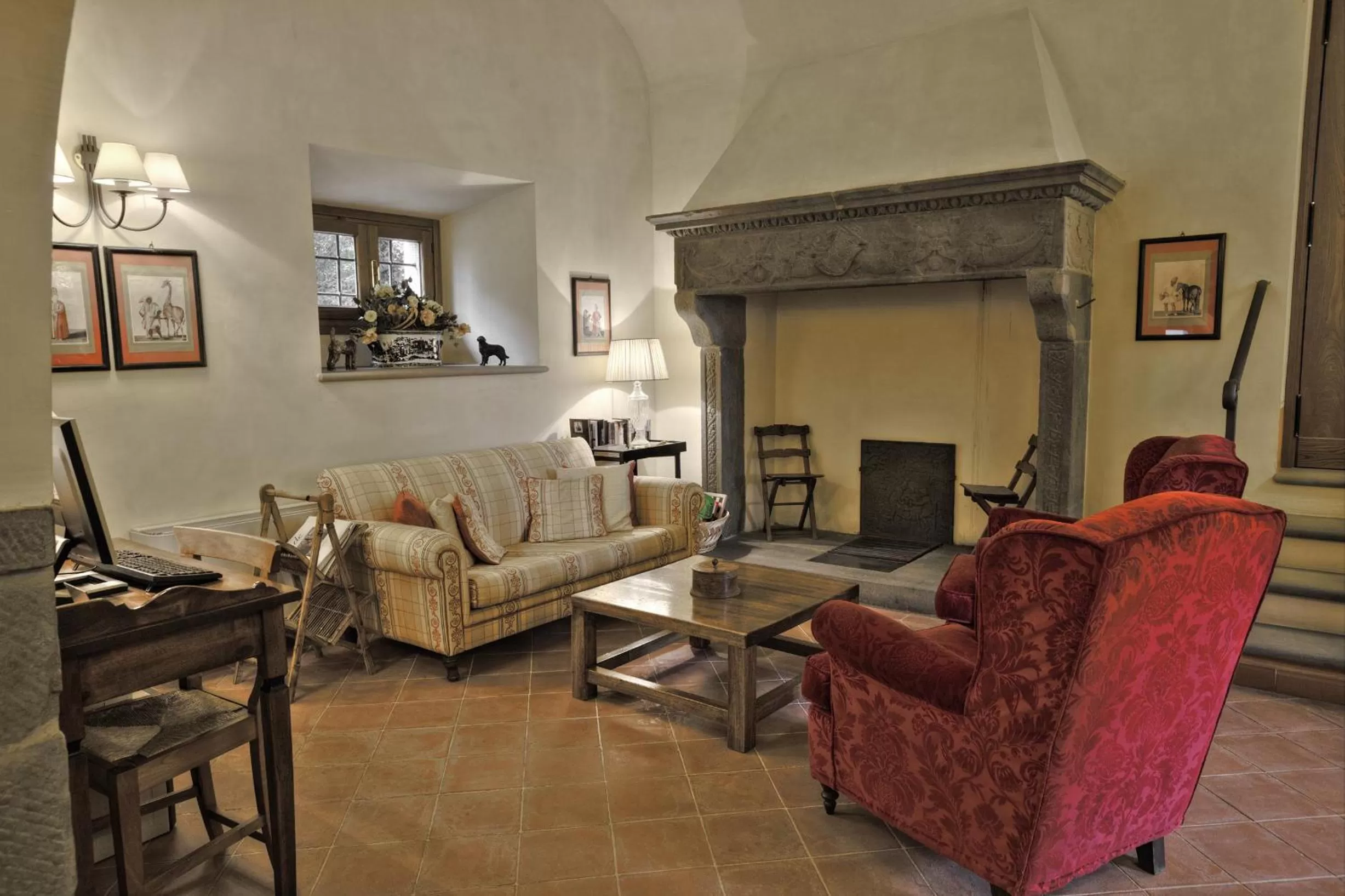 Communal lounge/ TV room, Seating Area in Borgo Il Melone