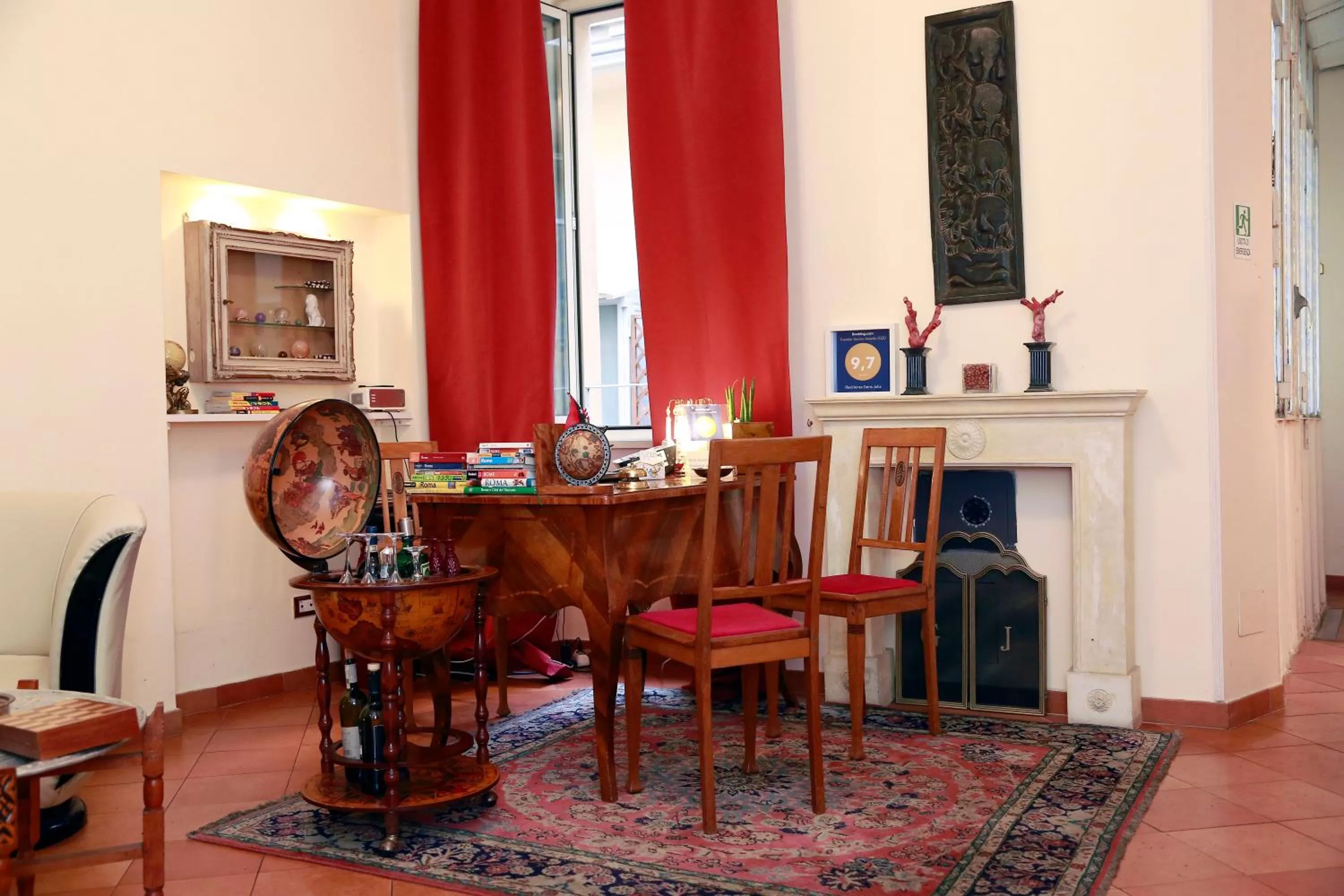 Lobby or reception in Residenza Gens Julia