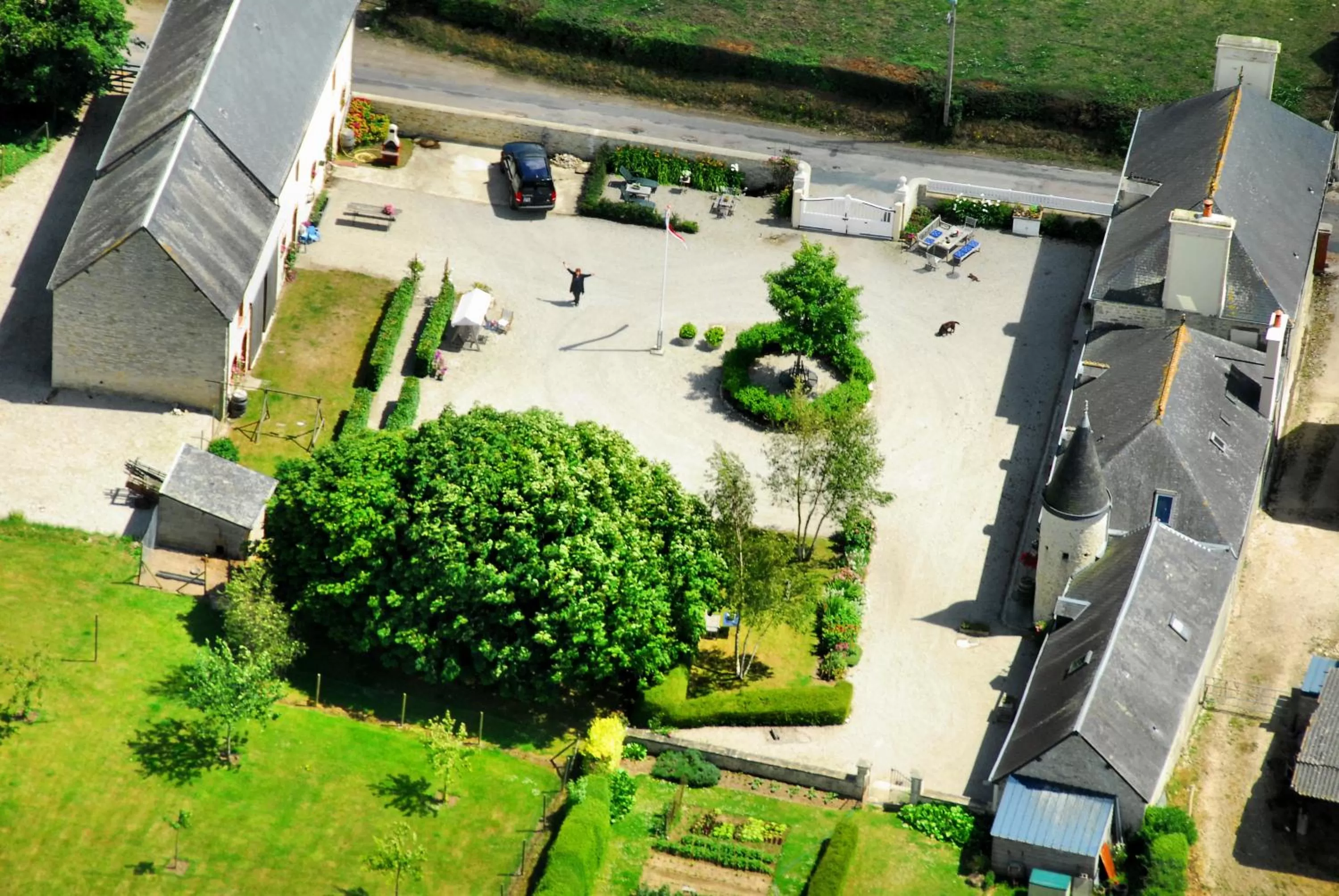 Bird's eye view, Bird's-eye View in Manoir de Turqueville les Quatre Etoiles