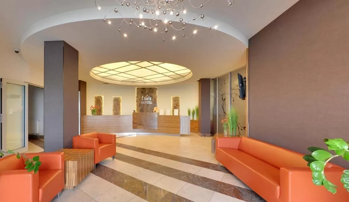 Lobby or reception in Hotel Ines