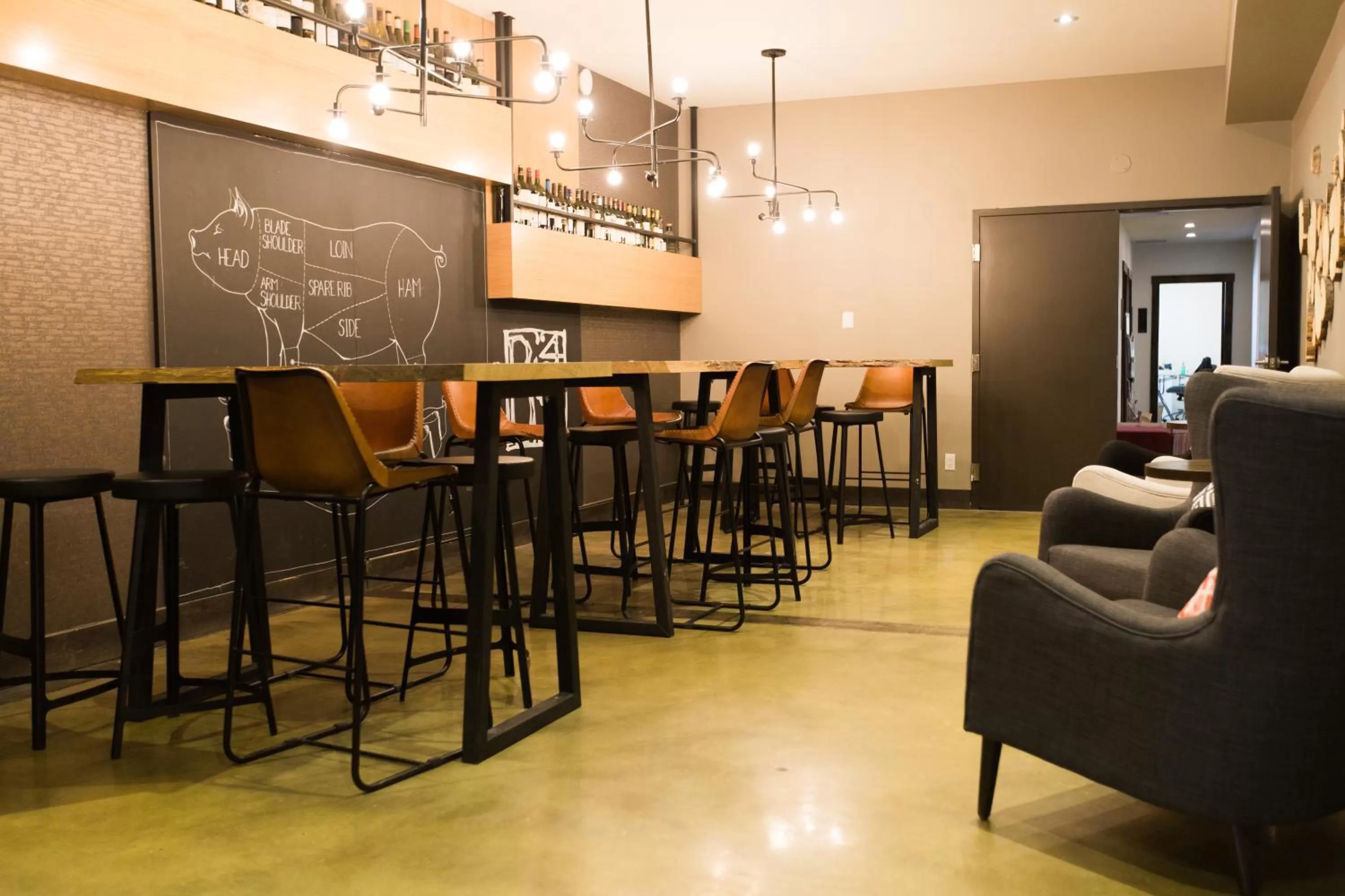 Restaurant/places to eat in Espace 4 Saisons