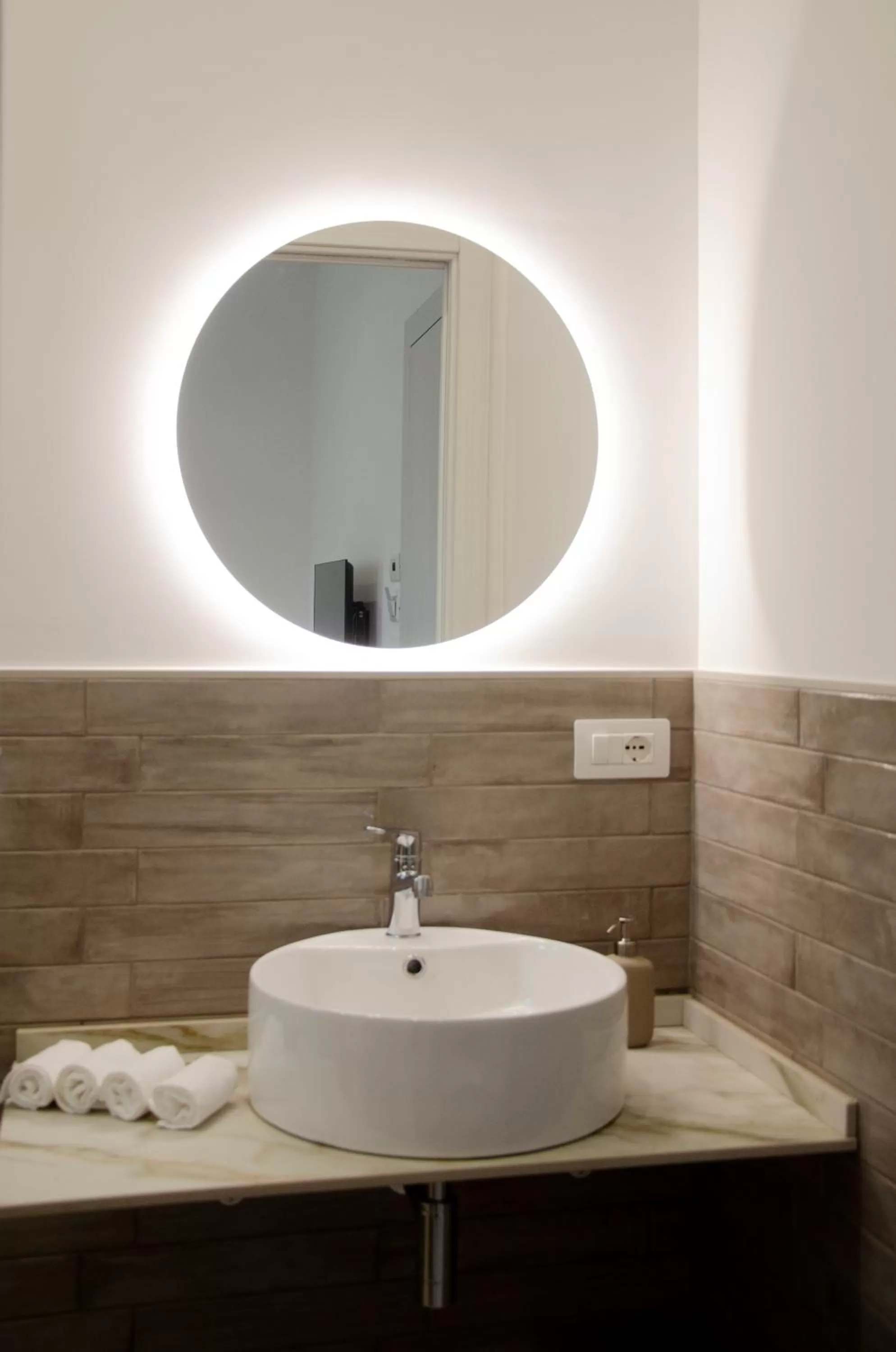 Bathroom in Donna Elena Rooms