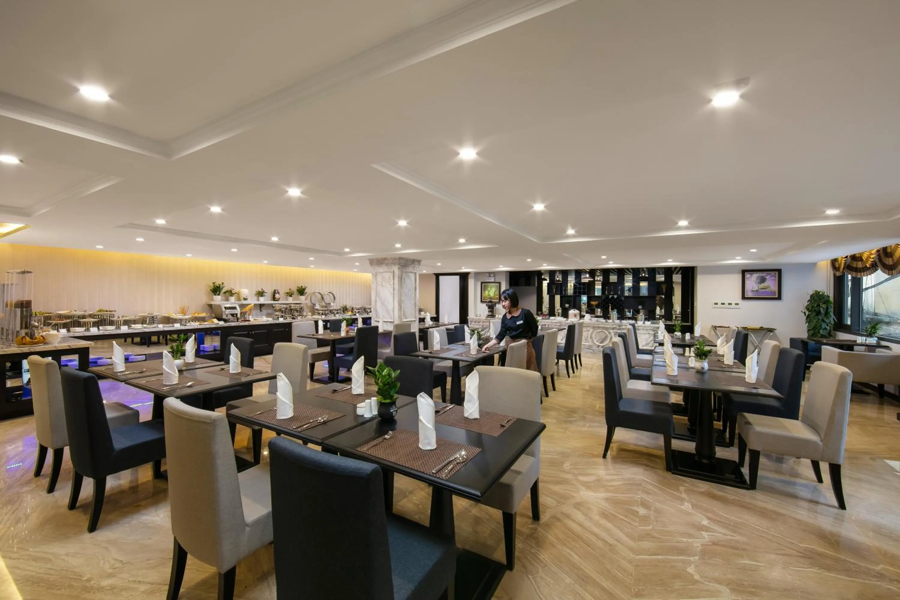Restaurant/places to eat in Sen Grand Hotel & Spa managed by Sen Group