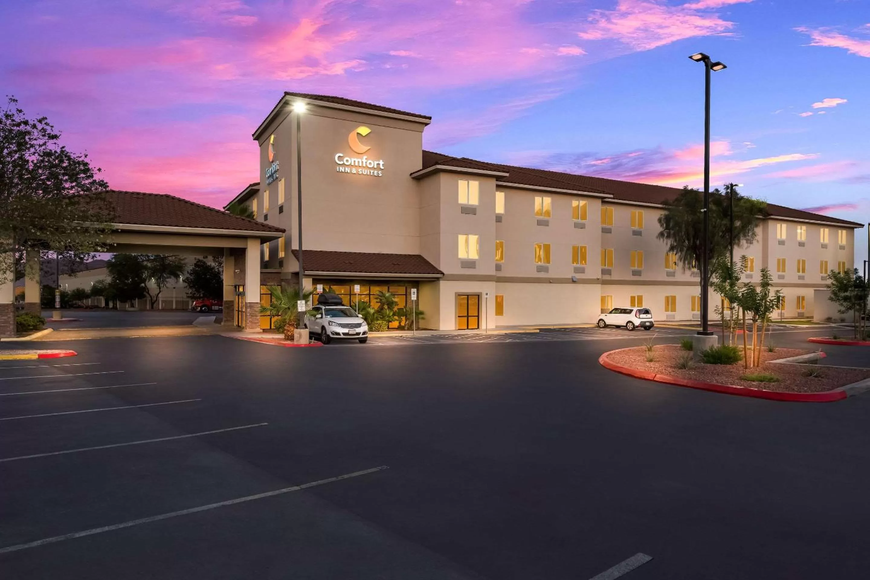 Property building in Comfort Inn & Suites Las Vegas - Nellis