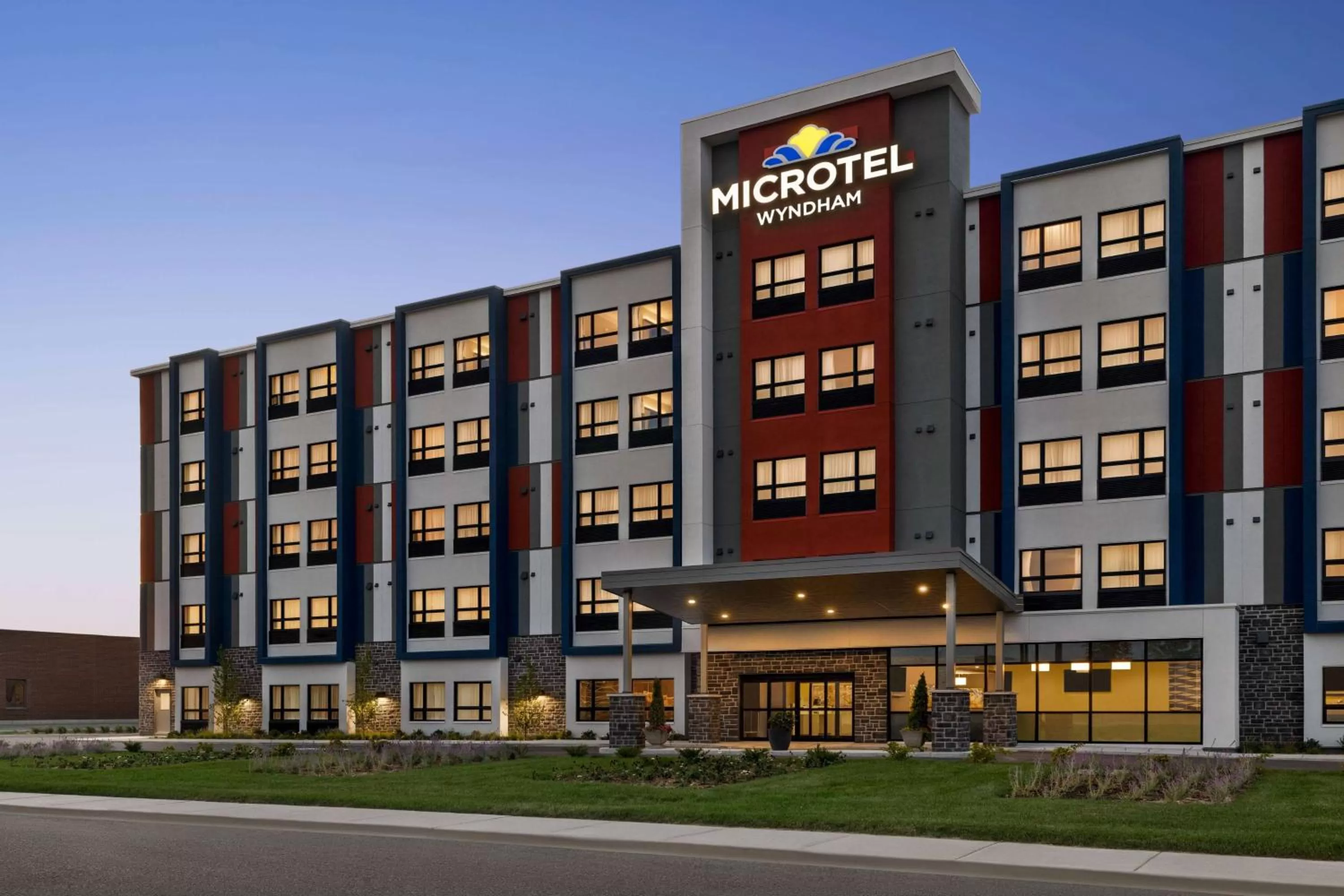 Property building in Microtel Inn & Suites Dorval QC