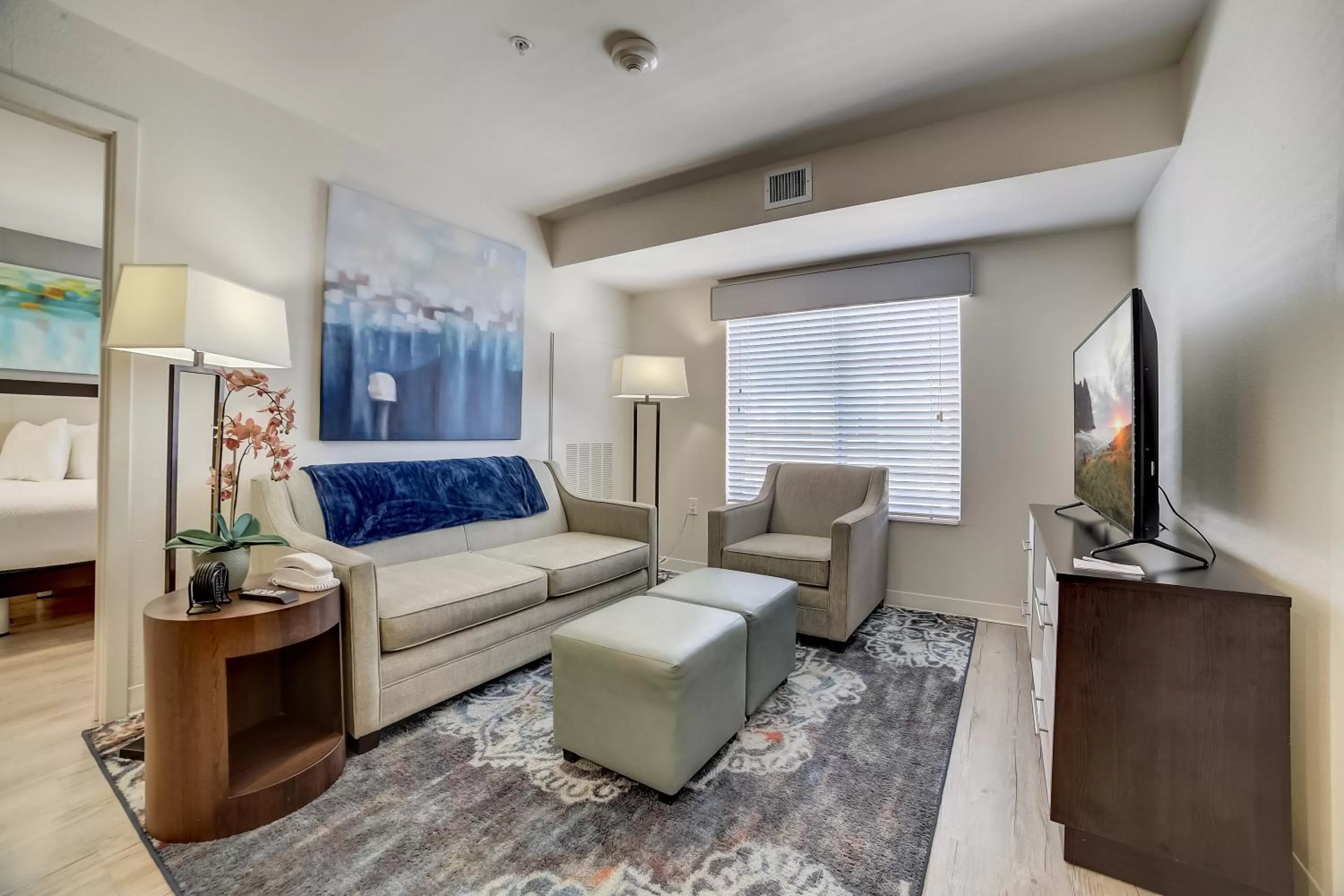 TV and multimedia, Seating Area in WaterWalk San Antonio at The Rim