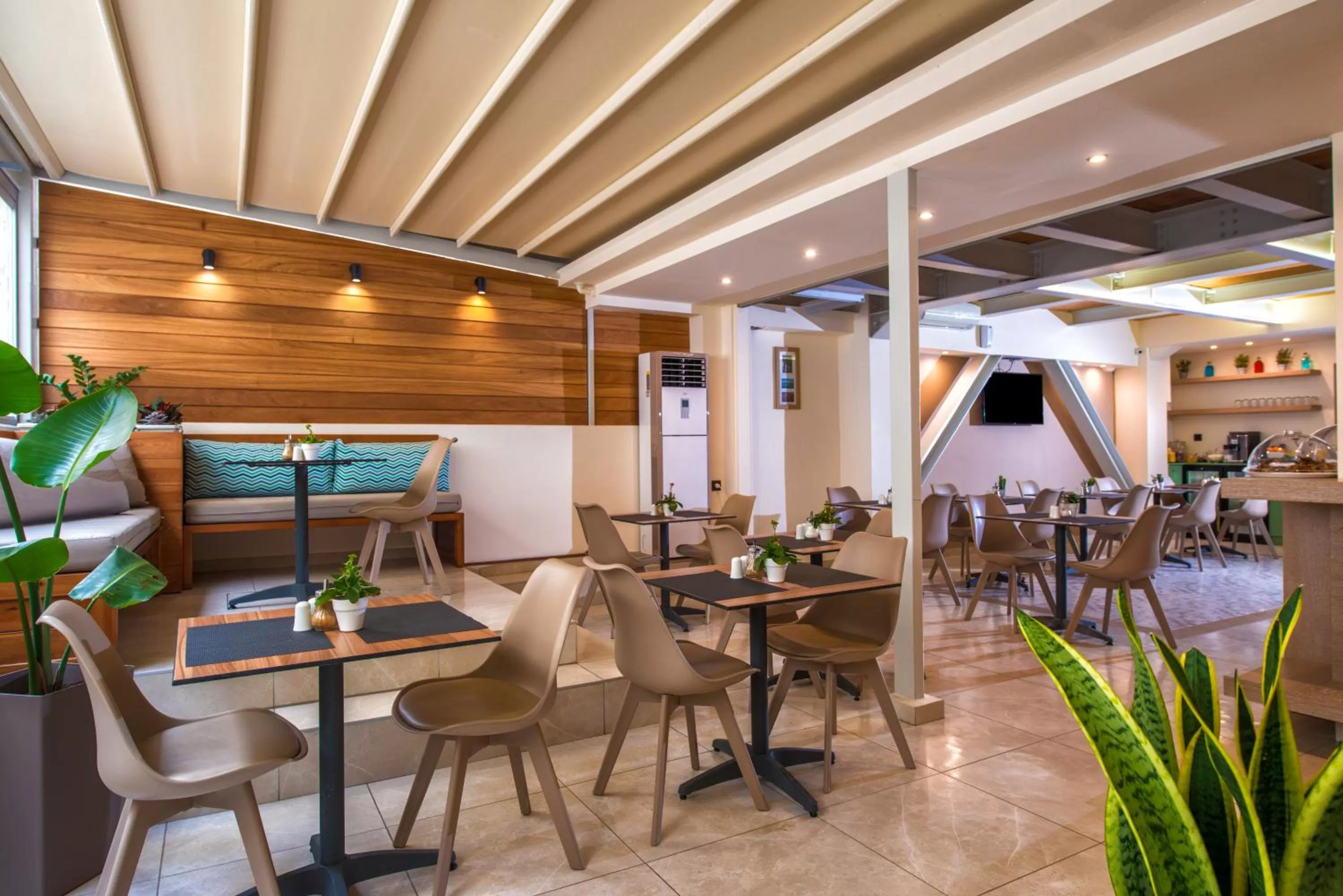 Breakfast in Infinity City Boutique Hotel