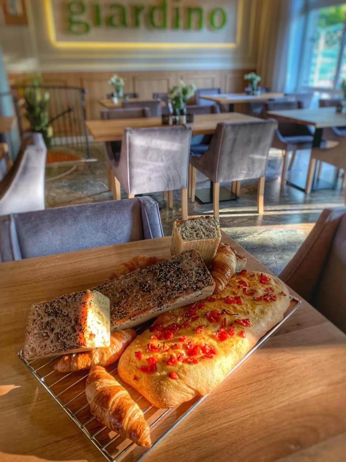 Food and drinks in Villa Palladium