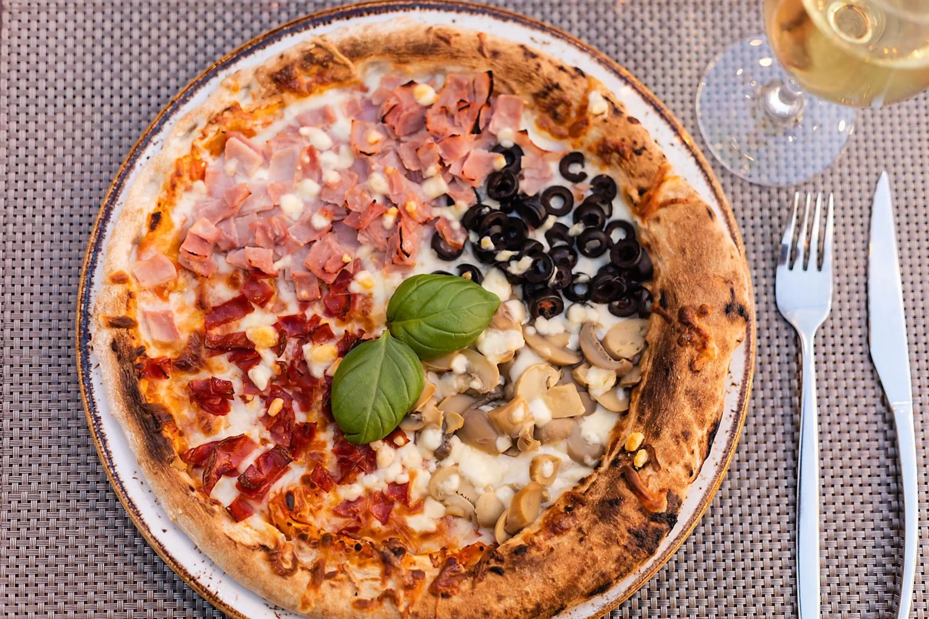 Restaurant/places to eat in Hotel ibis Porto Gaia