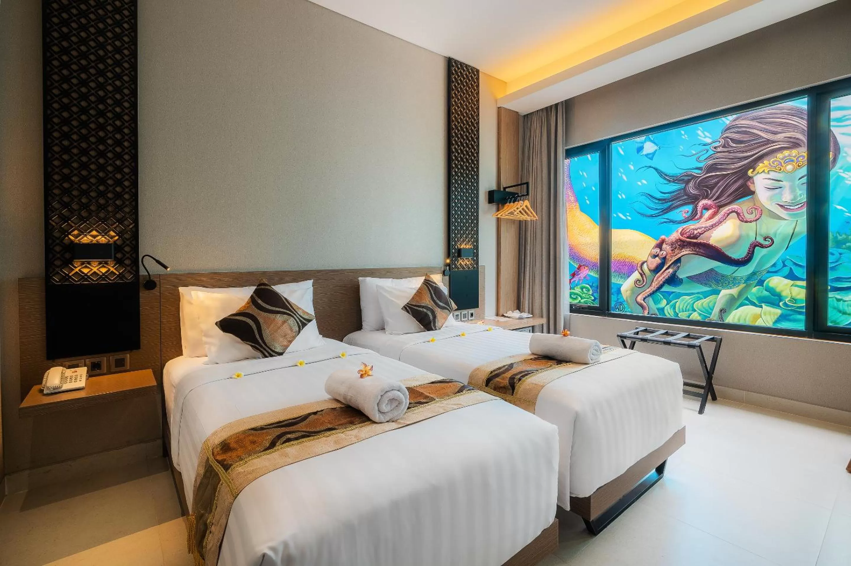 Bed in Padmasari Resort Lovina