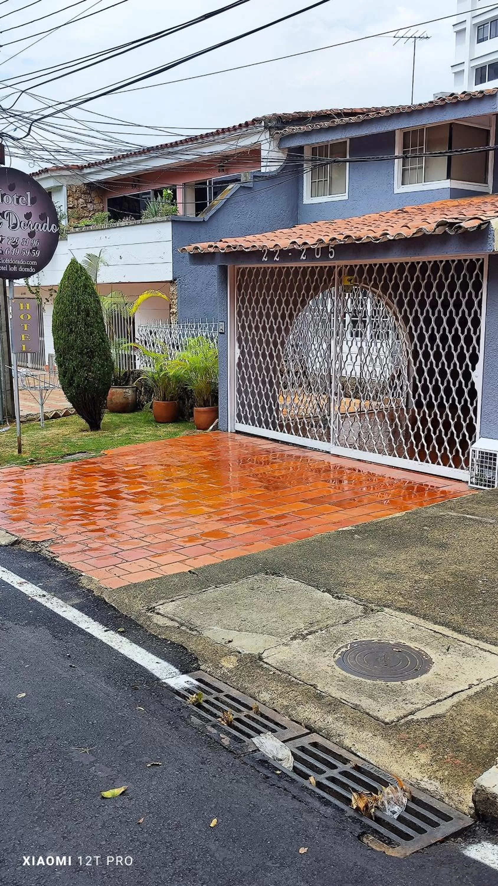 Property building in Hotel Loft Dorado