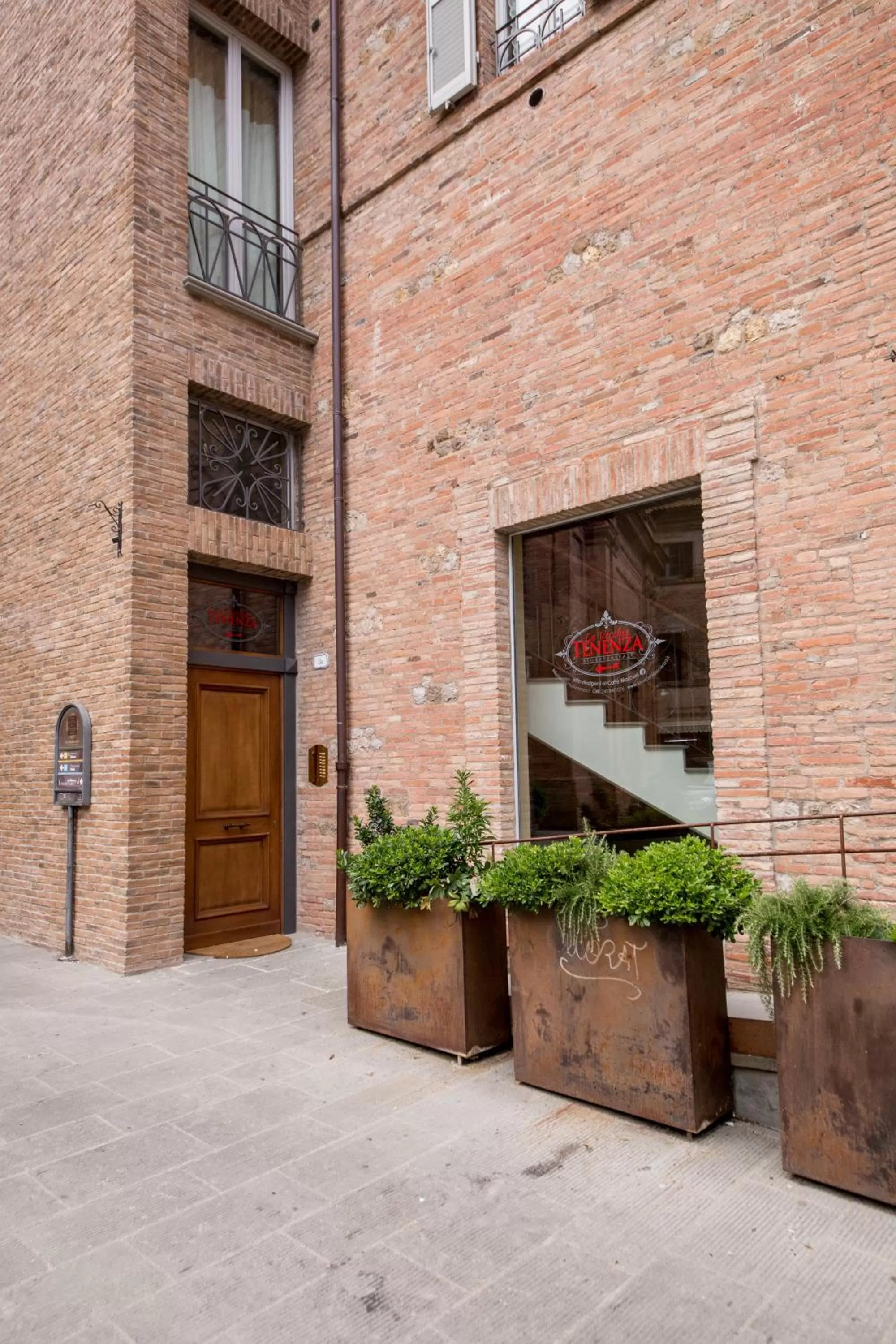 Facade/entrance, Patio/Outdoor Area in La Vecchia Tenenza B&B