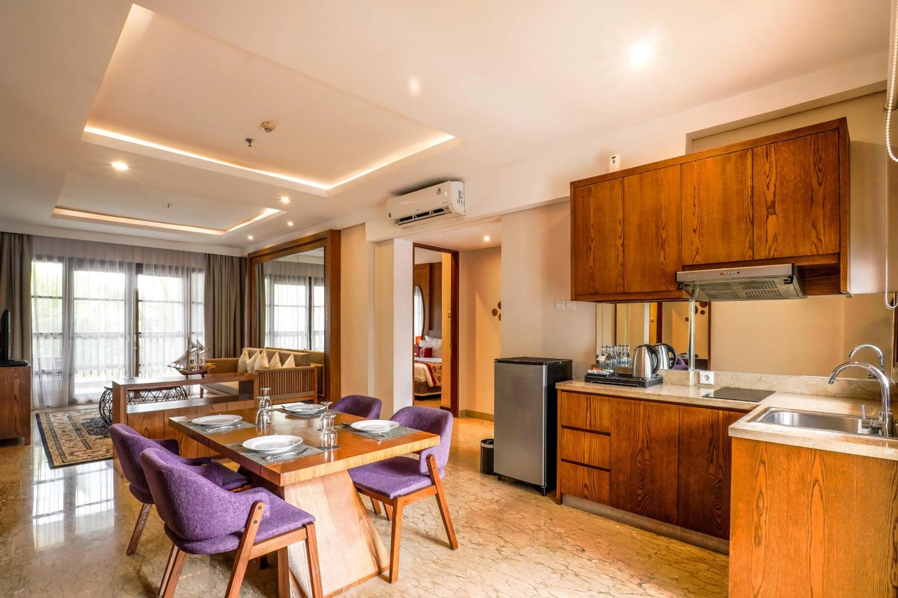 Kitchen or kitchenette in Royal Tulip Springhill Resort Jimbaran