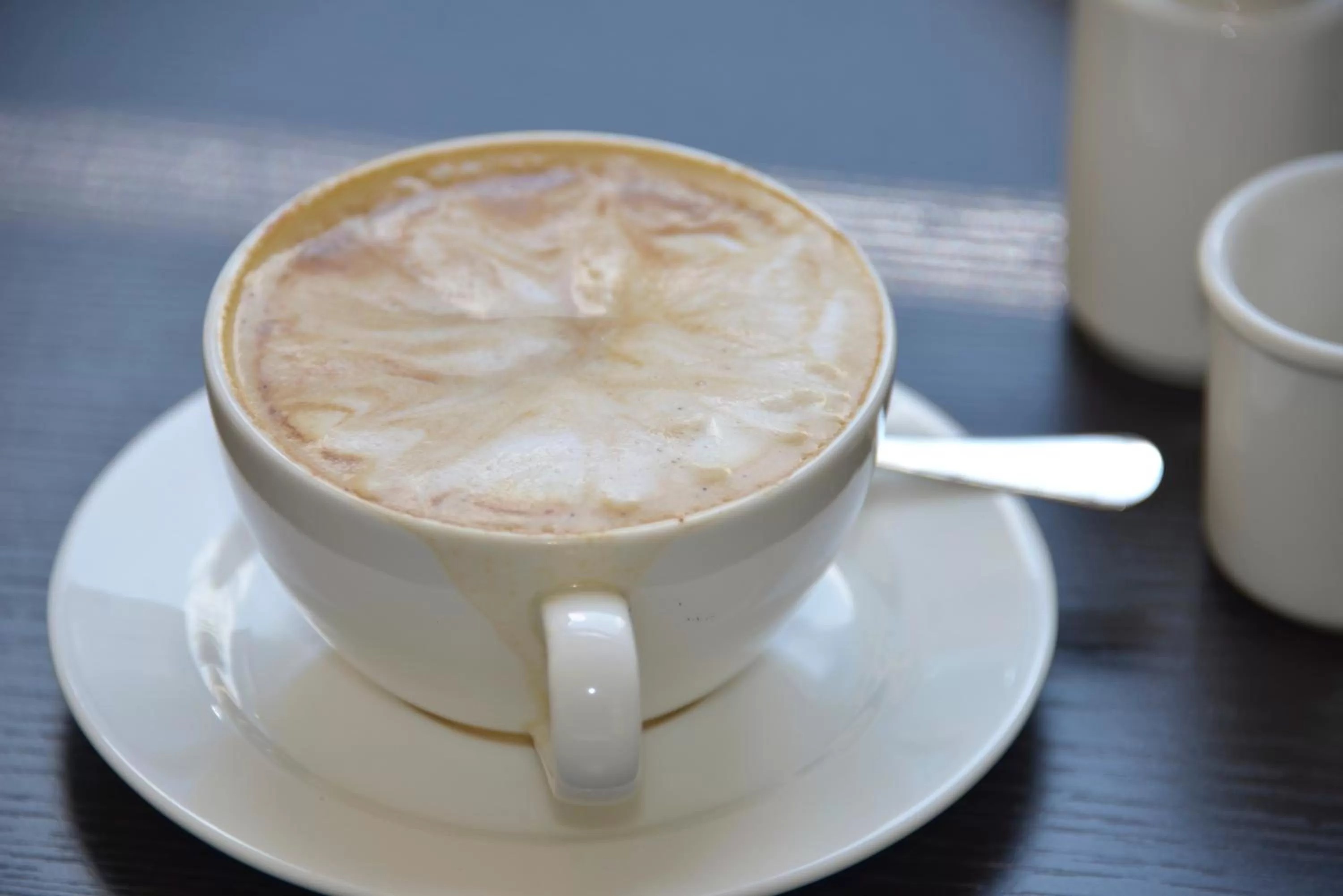 Restaurant/places to eat in La Maison Royale