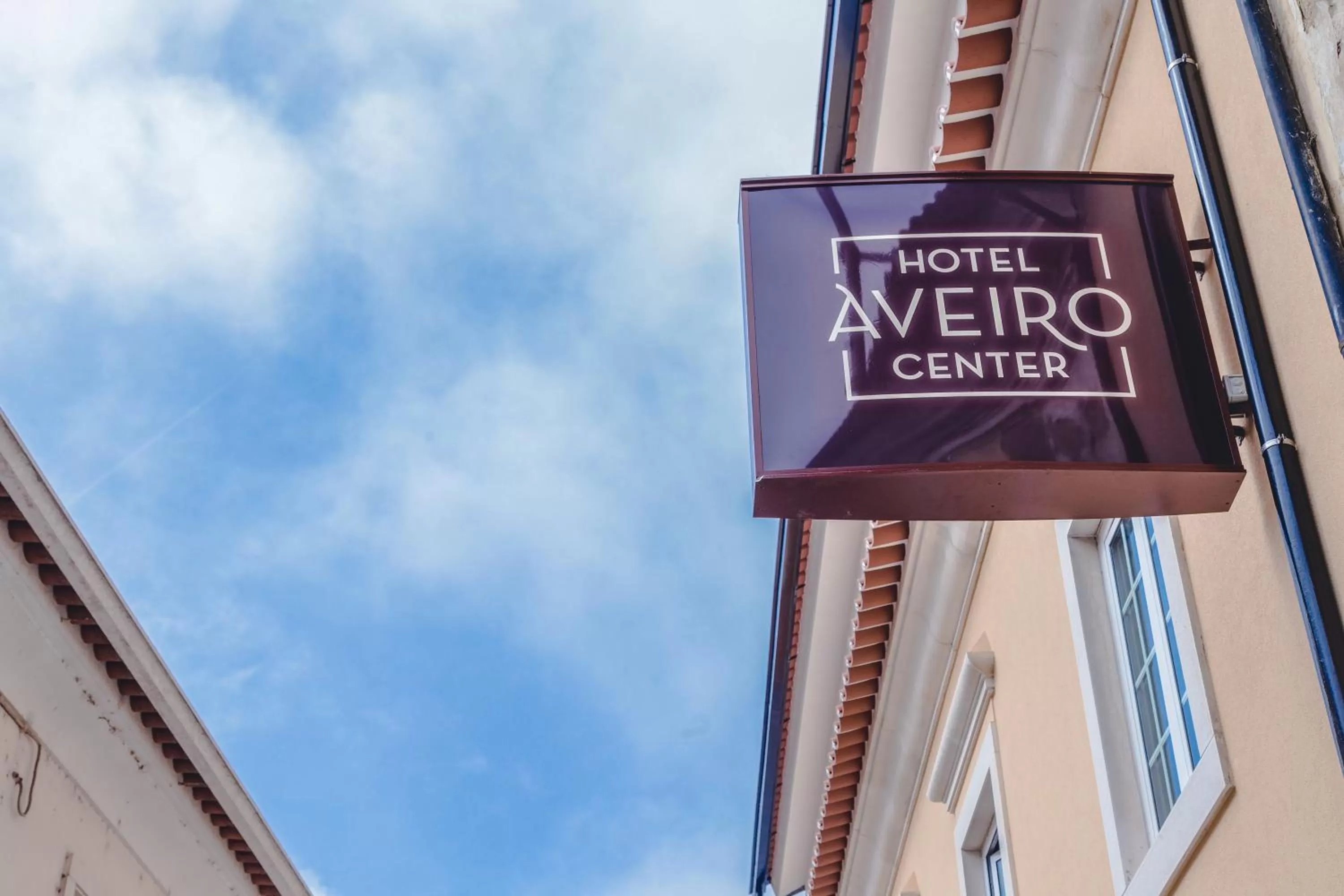 Property building in Hotel Aveiro Center by Alboi Group