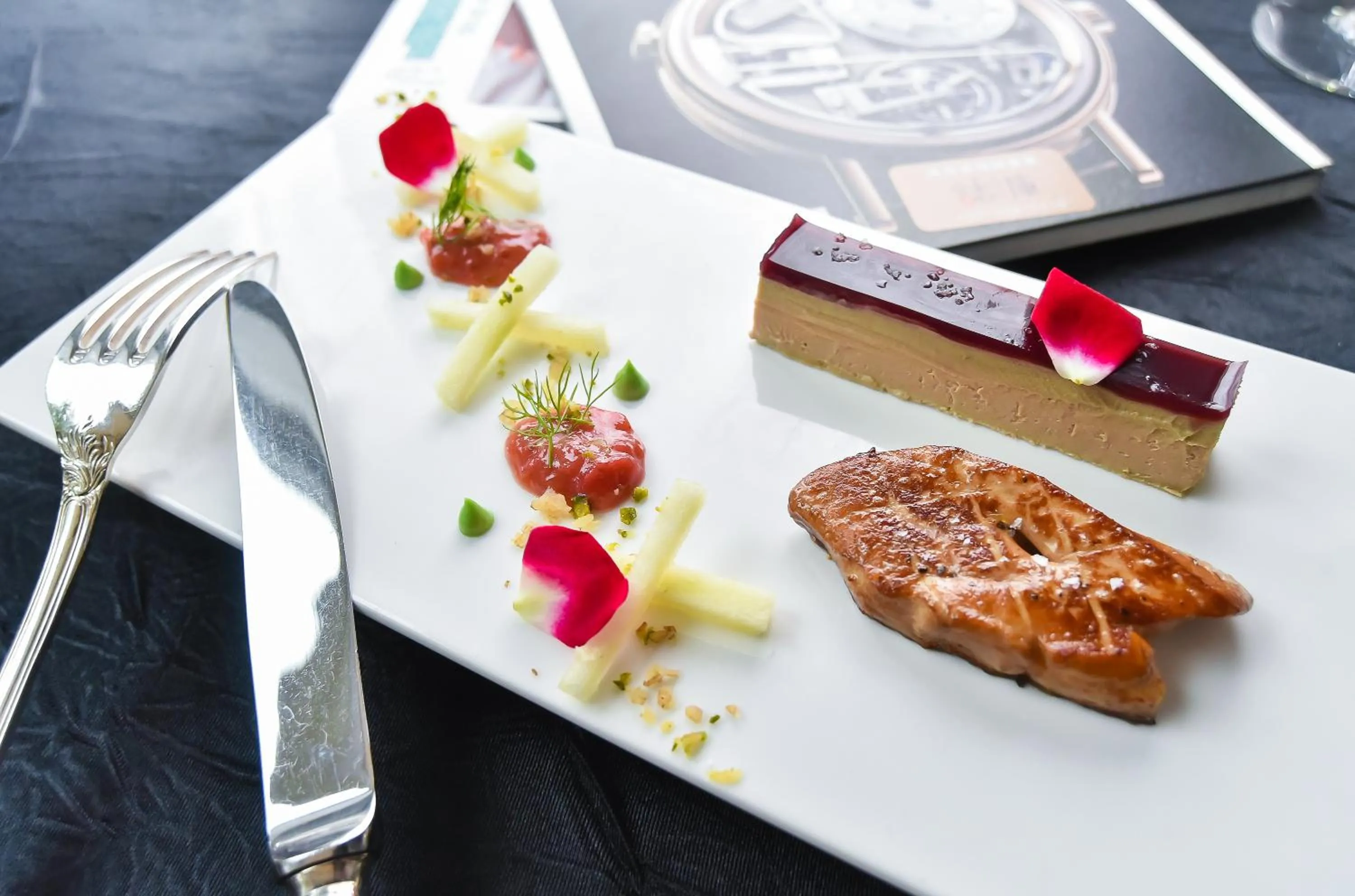 Restaurant/places to eat in Xijiao State Guest Hotel