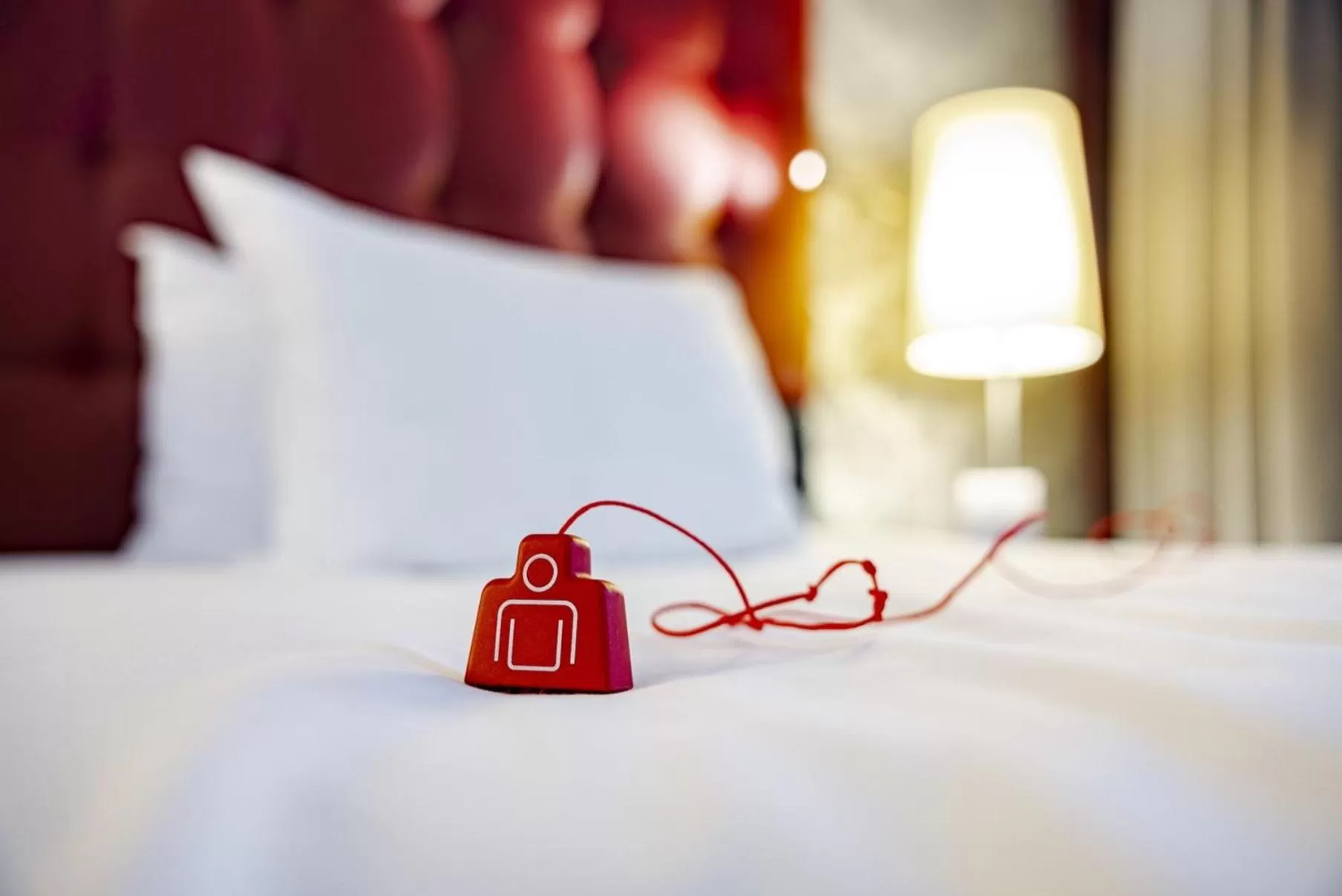 Photo of the whole room, Bed in Crowne Plaza Amsterdam - South by IHG